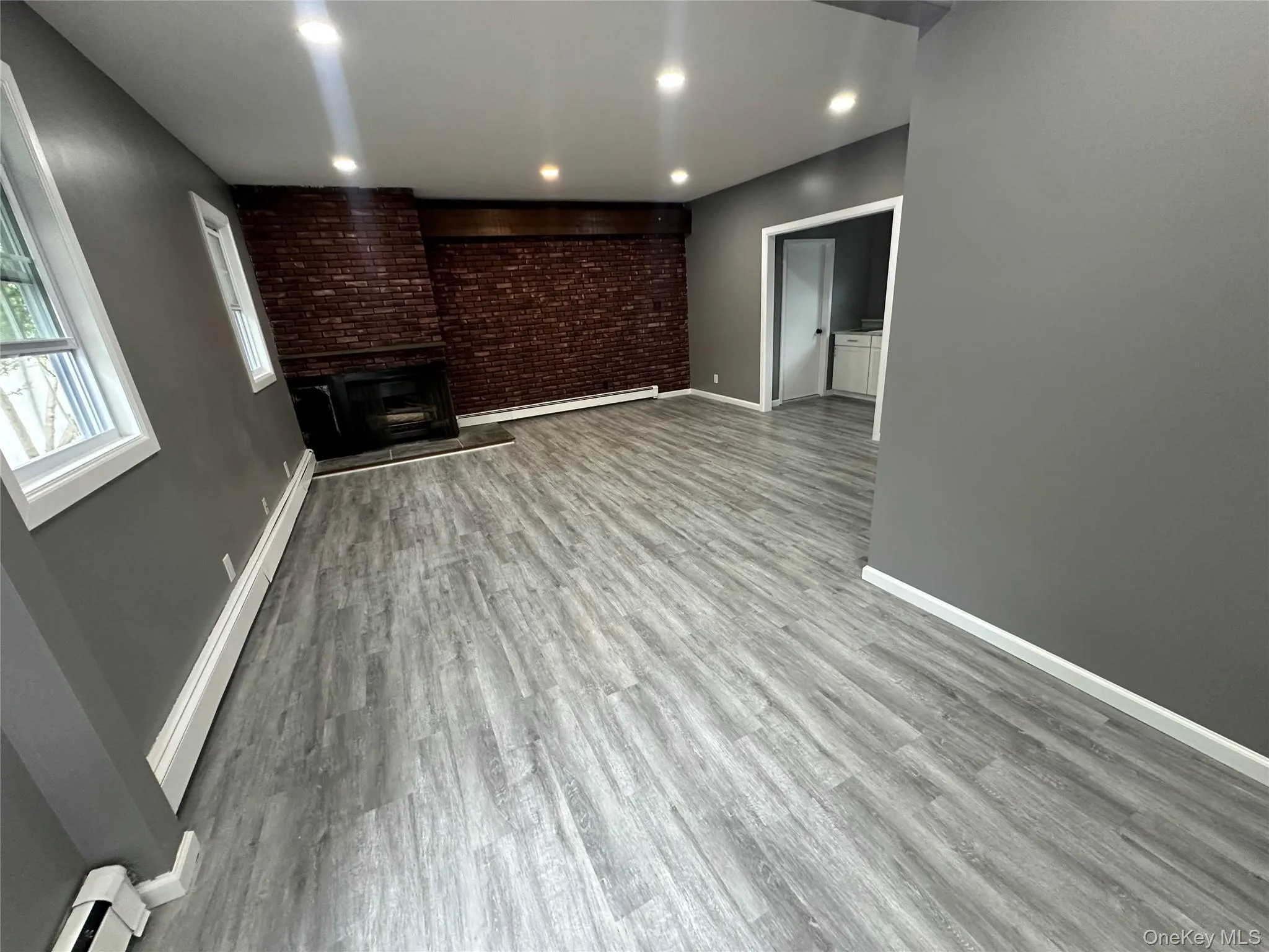 495 Dewitt Avenue, Babylon, NY, 1 Bedroom Bedrooms, 4 Rooms Rooms,1 BathroomBathrooms,Residential Lease,For Rent,Dewitt,0,1003632 495 Dewitt Avenue, Babylon, NY, 1 Bedroom Bedrooms, 4 Rooms Rooms,1 BathroomBathrooms,Residential Lease,For Rent,Dewitt,0,1003632