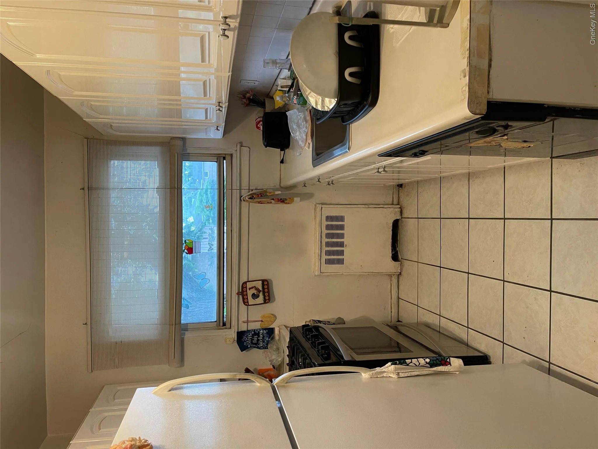 81-14 Langdale Street, New York, NY, 1 Bedroom Bedrooms, 4 Rooms Rooms,1 BathroomBathrooms,Residential,For Rent,Langdale,0,1003635 81-14 Langdale Street, New York, NY, 1 Bedroom Bedrooms, 4 Rooms Rooms,1 BathroomBathrooms,Residential,For Rent,Langdale,0,1003635