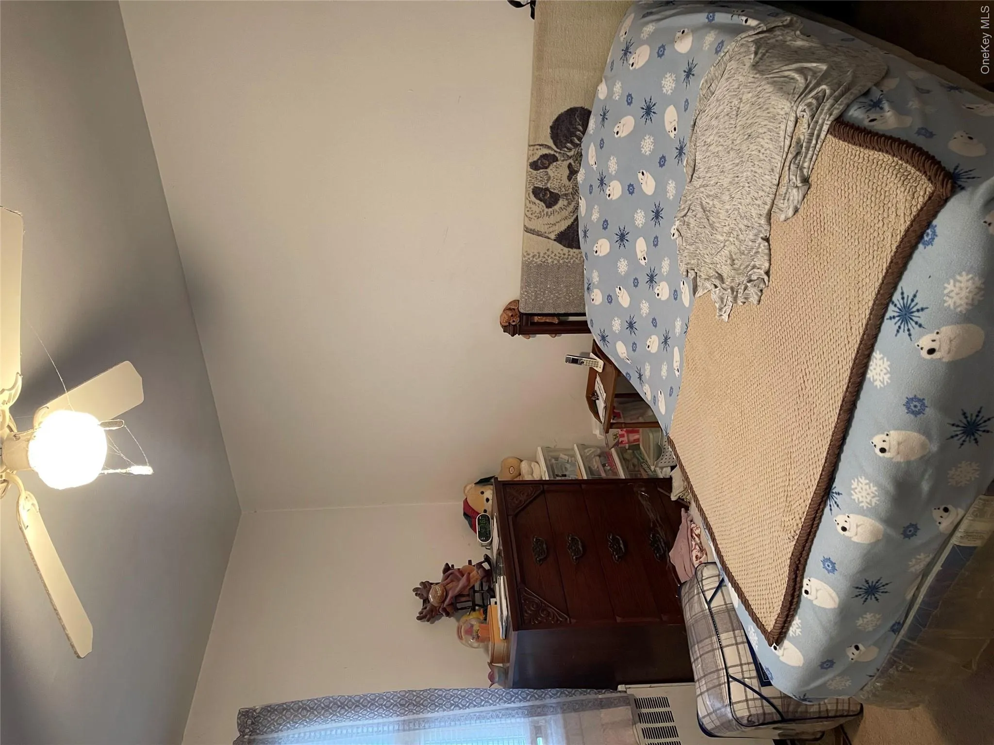 81-14 Langdale Street, New York, NY, 1 Bedroom Bedrooms, 4 Rooms Rooms,1 BathroomBathrooms,Residential,For Rent,Langdale,0,1003635 81-14 Langdale Street, New York, NY, 1 Bedroom Bedrooms, 4 Rooms Rooms,1 BathroomBathrooms,Residential,For Rent,Langdale,0,1003635