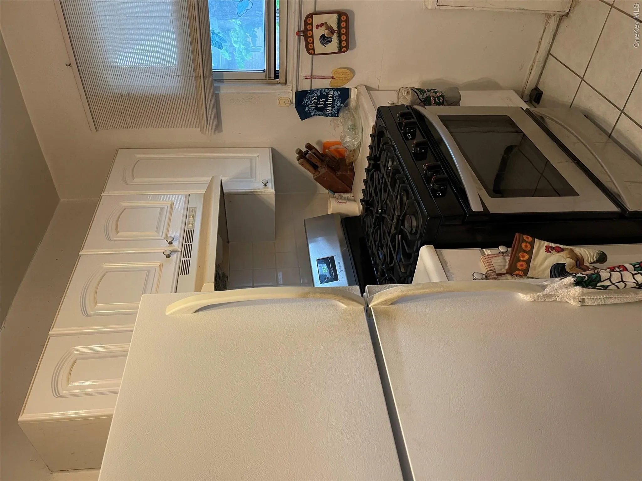 81-14 Langdale Street, New York, NY, 1 Bedroom Bedrooms, 4 Rooms Rooms,1 BathroomBathrooms,Residential,For Rent,Langdale,0,1003635 81-14 Langdale Street, New York, NY, 1 Bedroom Bedrooms, 4 Rooms Rooms,1 BathroomBathrooms,Residential,For Rent,Langdale,0,1003635