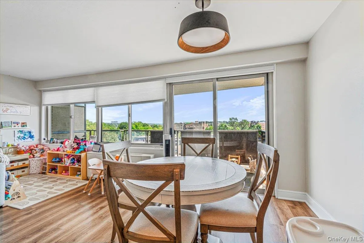 18-15 215th Street, New York, NY, 2 Bedrooms Bedrooms, 5 Rooms Rooms,2 BathroomsBathrooms,Residential,For Rent,215th,0,1003636 18-15 215th Street, New York, NY, 2 Bedrooms Bedrooms, 5 Rooms Rooms,2 BathroomsBathrooms,Residential,For Rent,215th,0,1003636