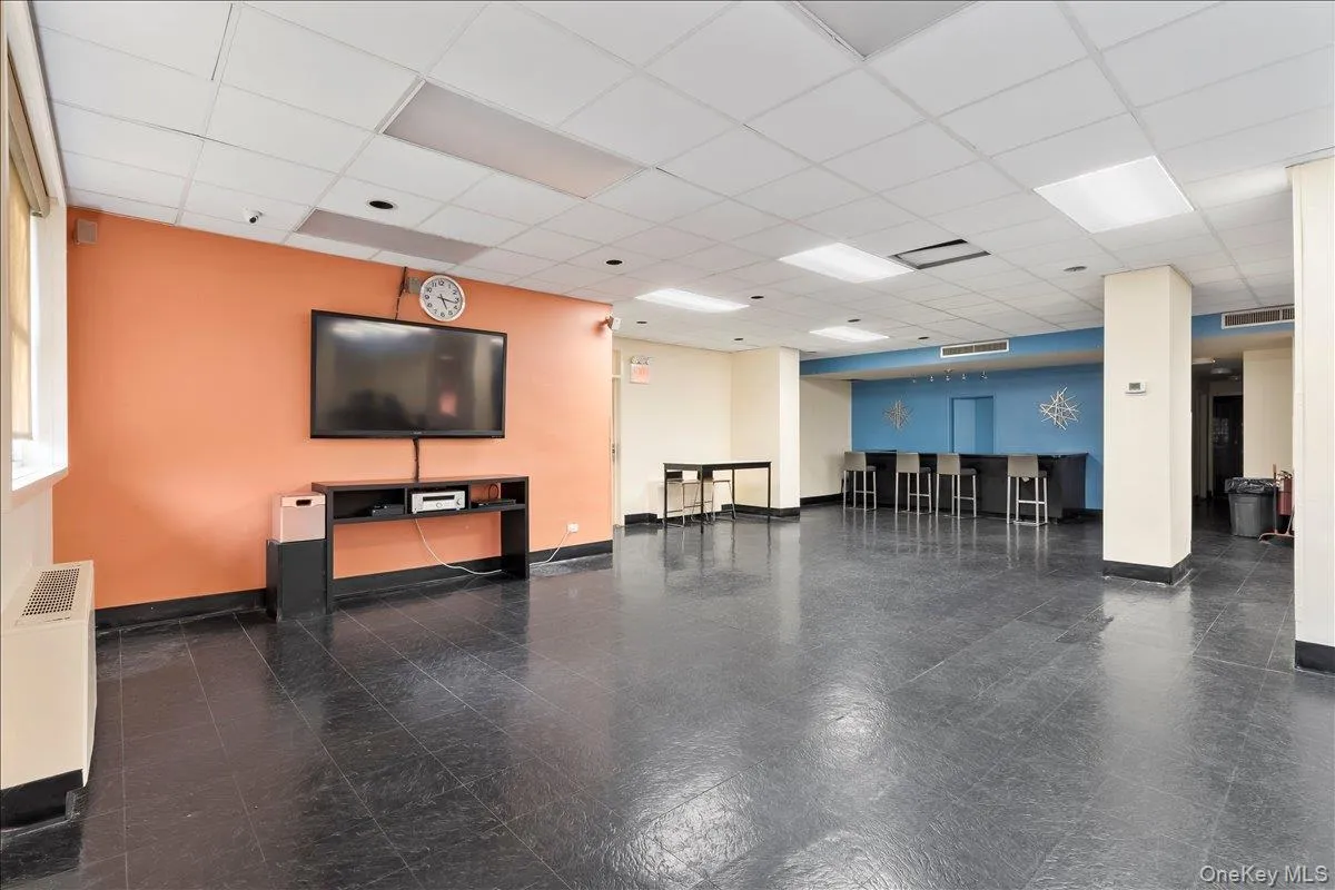 18-15 215th Street, New York, NY, 2 Bedrooms Bedrooms, 5 Rooms Rooms,2 BathroomsBathrooms,Residential,For Rent,215th,0,1003636 18-15 215th Street, New York, NY, 2 Bedrooms Bedrooms, 5 Rooms Rooms,2 BathroomsBathrooms,Residential,For Rent,215th,0,1003636