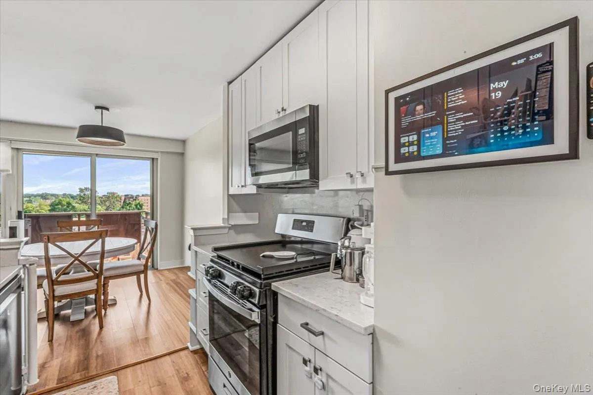 18-15 215th Street, New York, NY, 2 Bedrooms Bedrooms, 5 Rooms Rooms,2 BathroomsBathrooms,Residential,For Rent,215th,0,1003636 18-15 215th Street, New York, NY, 2 Bedrooms Bedrooms, 5 Rooms Rooms,2 BathroomsBathrooms,Residential,For Rent,215th,0,1003636