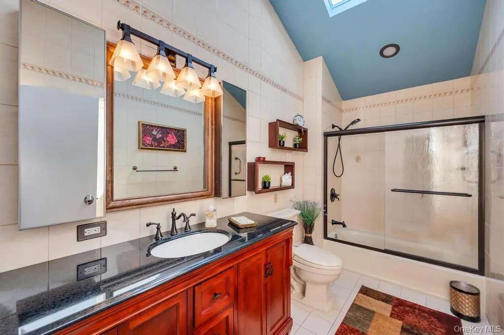 Full Bathroom in hallway Full Bathroom in hallway