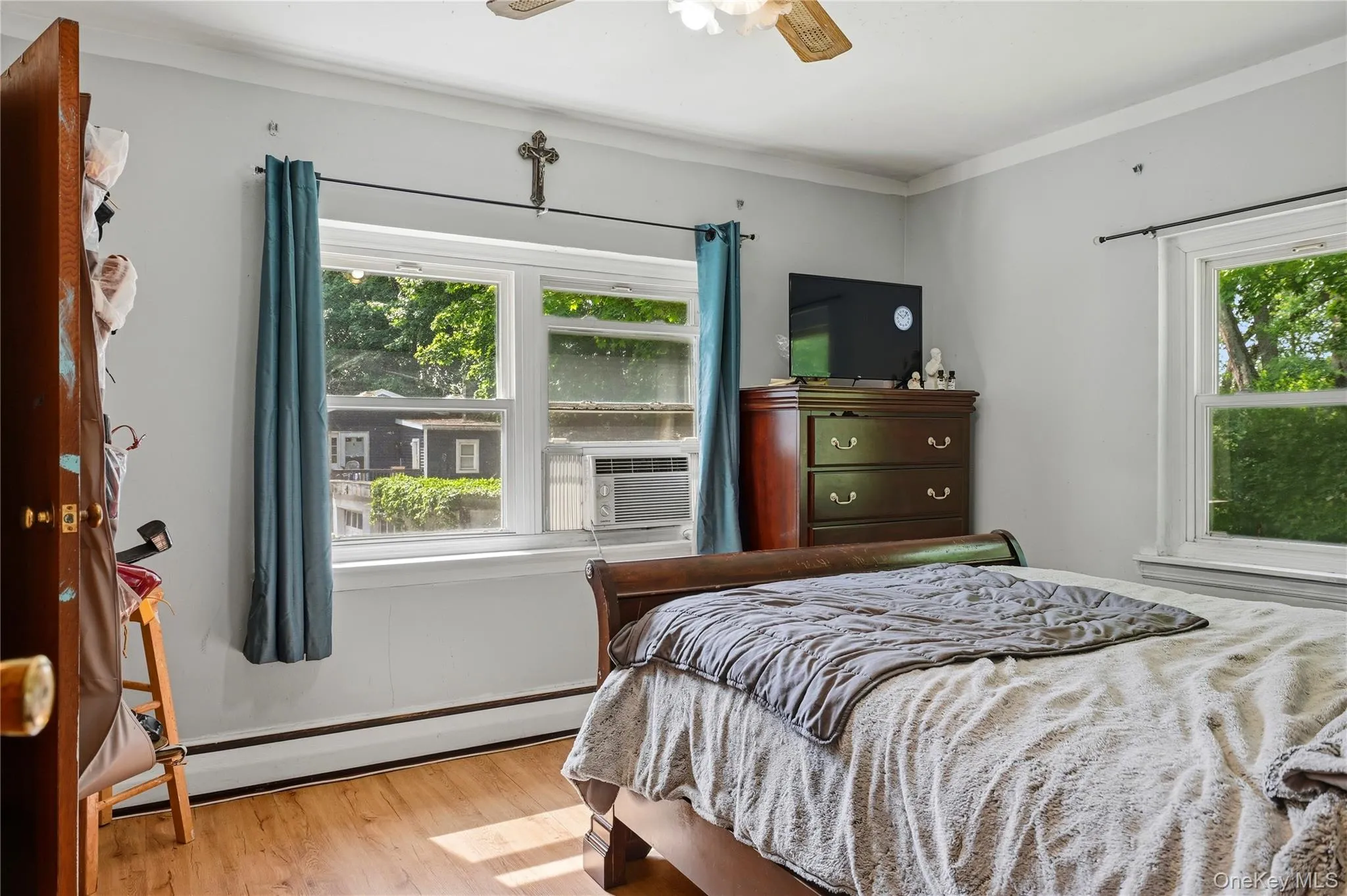 6 Riverview Avenue, New Windsor, NY, 3 Bedrooms Bedrooms, 8 Rooms Rooms,2 BathroomsBathrooms,Residential,For Rent,Riverview,0,1003639 6 Riverview Avenue, New Windsor, NY, 3 Bedrooms Bedrooms, 8 Rooms Rooms,2 BathroomsBathrooms,Residential,For Rent,Riverview,0,1003639