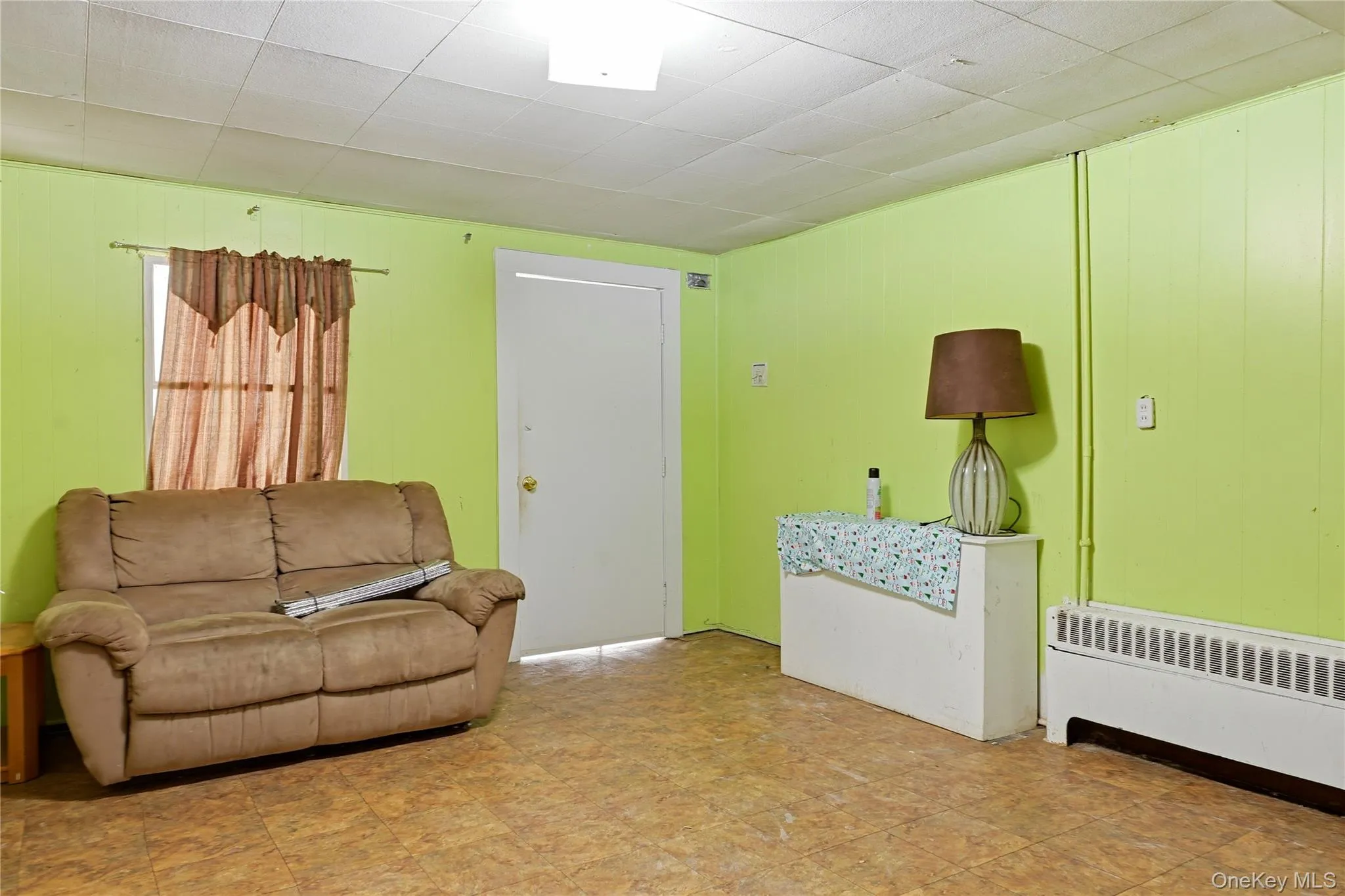6 Riverview Avenue, New Windsor, NY, 3 Bedrooms Bedrooms, 8 Rooms Rooms,2 BathroomsBathrooms,Residential,For Rent,Riverview,0,1003639 6 Riverview Avenue, New Windsor, NY, 3 Bedrooms Bedrooms, 8 Rooms Rooms,2 BathroomsBathrooms,Residential,For Rent,Riverview,0,1003639