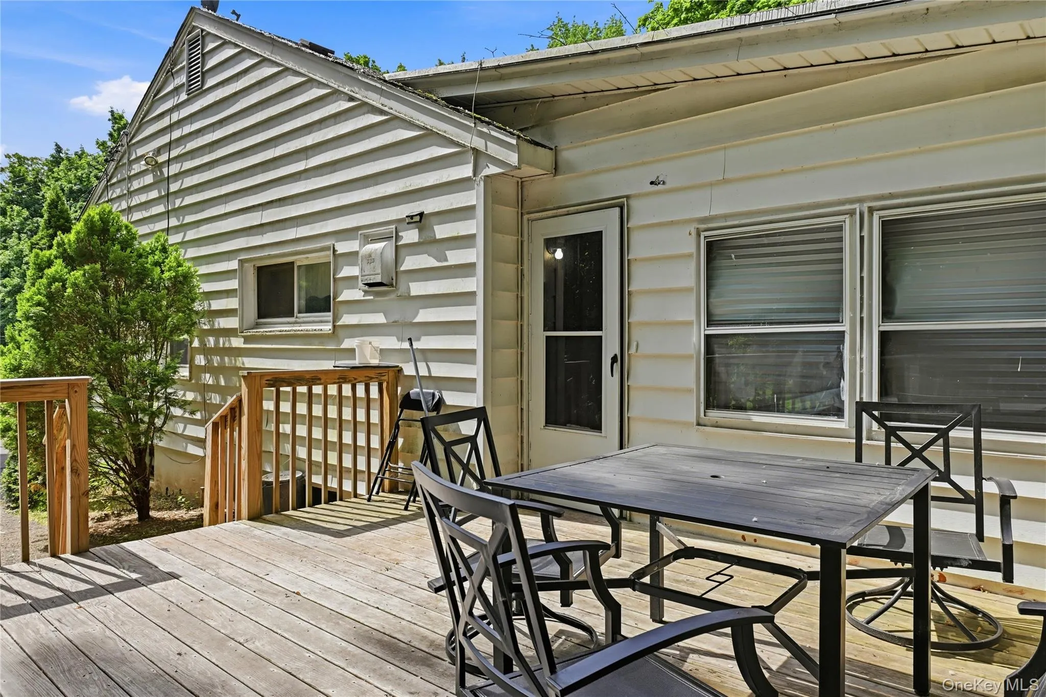 6 Riverview Avenue, New Windsor, NY, 3 Bedrooms Bedrooms, 8 Rooms Rooms,2 BathroomsBathrooms,Residential,For Rent,Riverview,0,1003639 6 Riverview Avenue, New Windsor, NY, 3 Bedrooms Bedrooms, 8 Rooms Rooms,2 BathroomsBathrooms,Residential,For Rent,Riverview,0,1003639