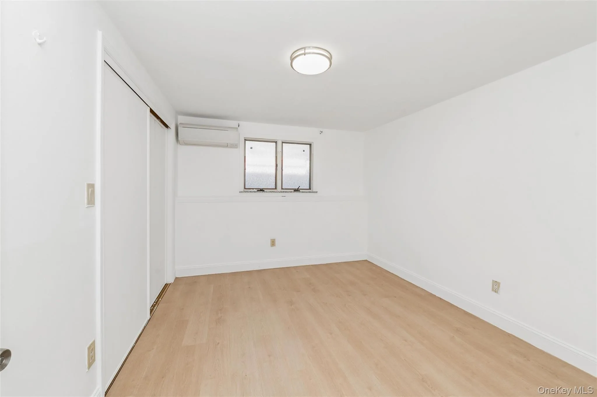 15 Belmont Boulevard, Hempstead, NY, 4 Bedrooms Bedrooms, 10 Rooms Rooms,2 BathroomsBathrooms,Residential,For Rent,Belmont,0,1003647 15 Belmont Boulevard, Hempstead, NY, 4 Bedrooms Bedrooms, 10 Rooms Rooms,2 BathroomsBathrooms,Residential,For Rent,Belmont,0,1003647