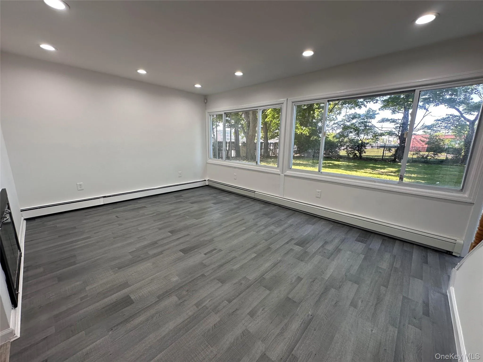 120 Ball Park Lane, Oyster Bay, NY, 5 Bedrooms Bedrooms, 5 Rooms Rooms,2 BathroomsBathrooms,Residential,For Rent,Ball Park,0,1003660 120 Ball Park Lane, Oyster Bay, NY, 5 Bedrooms Bedrooms, 5 Rooms Rooms,2 BathroomsBathrooms,Residential,For Rent,Ball Park,0,1003660