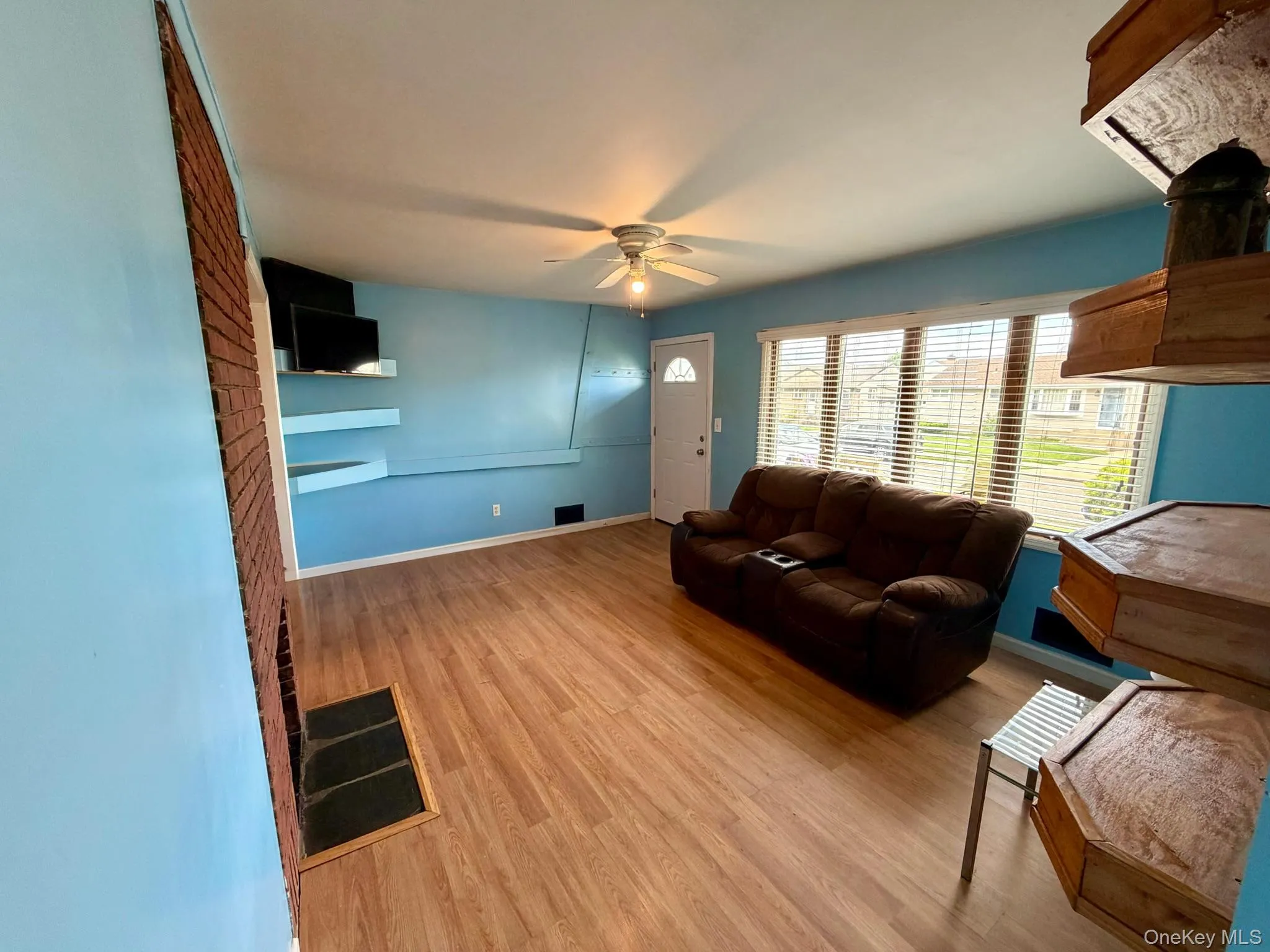 47 Van Buren Street, Hempstead, NY, 3 Bedrooms Bedrooms, 6 Rooms Rooms,1 BathroomBathrooms,Residential,For Rent,Van Buren,0,1003662 47 Van Buren Street, Hempstead, NY, 3 Bedrooms Bedrooms, 6 Rooms Rooms,1 BathroomBathrooms,Residential,For Rent,Van Buren,0,1003662