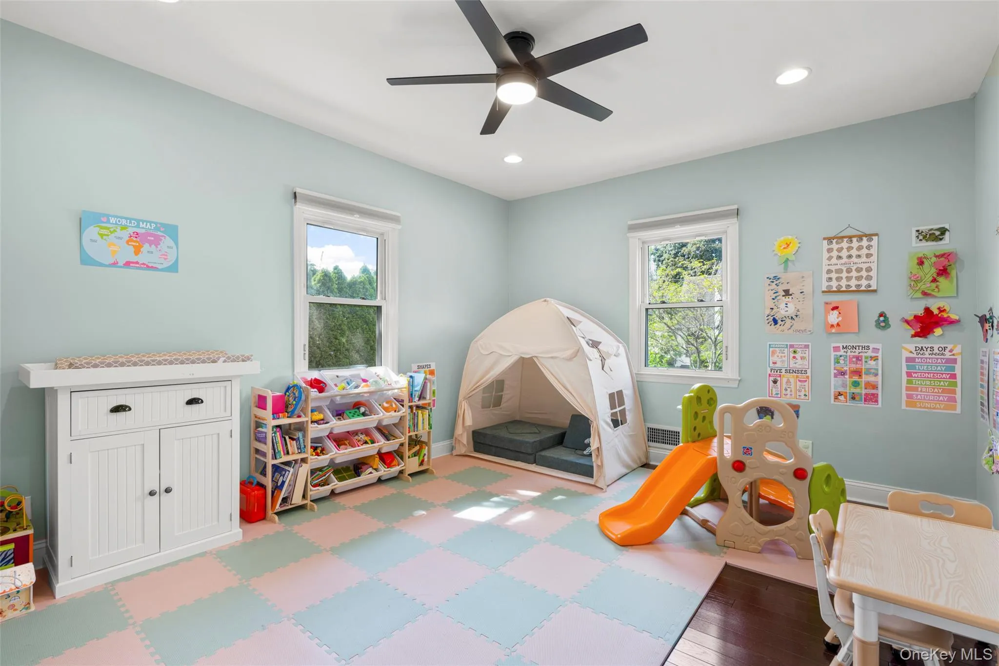 10 Bogert Place, Yonkers, NY, 5 Bedrooms Bedrooms, 12 Rooms Rooms,5 BathroomsBathrooms,Residential,For Rent,Bogert,0,1003668 10 Bogert Place, Yonkers, NY, 5 Bedrooms Bedrooms, 12 Rooms Rooms,5 BathroomsBathrooms,Residential,For Rent,Bogert,0,1003668
