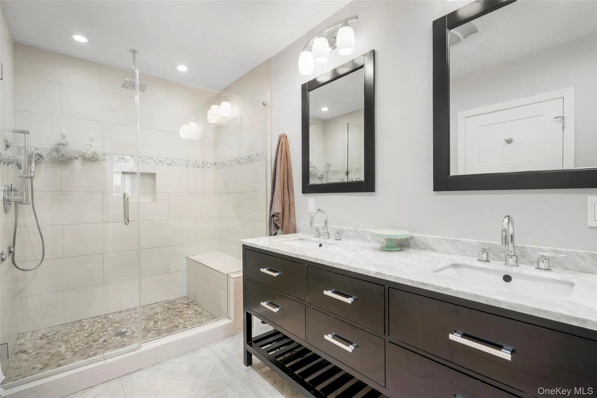 10 Bogert Place, Yonkers, NY, 5 Bedrooms Bedrooms, 12 Rooms Rooms,5 BathroomsBathrooms,Residential,For Rent,Bogert,0,1003668 10 Bogert Place, Yonkers, NY, 5 Bedrooms Bedrooms, 12 Rooms Rooms,5 BathroomsBathrooms,Residential,For Rent,Bogert,0,1003668