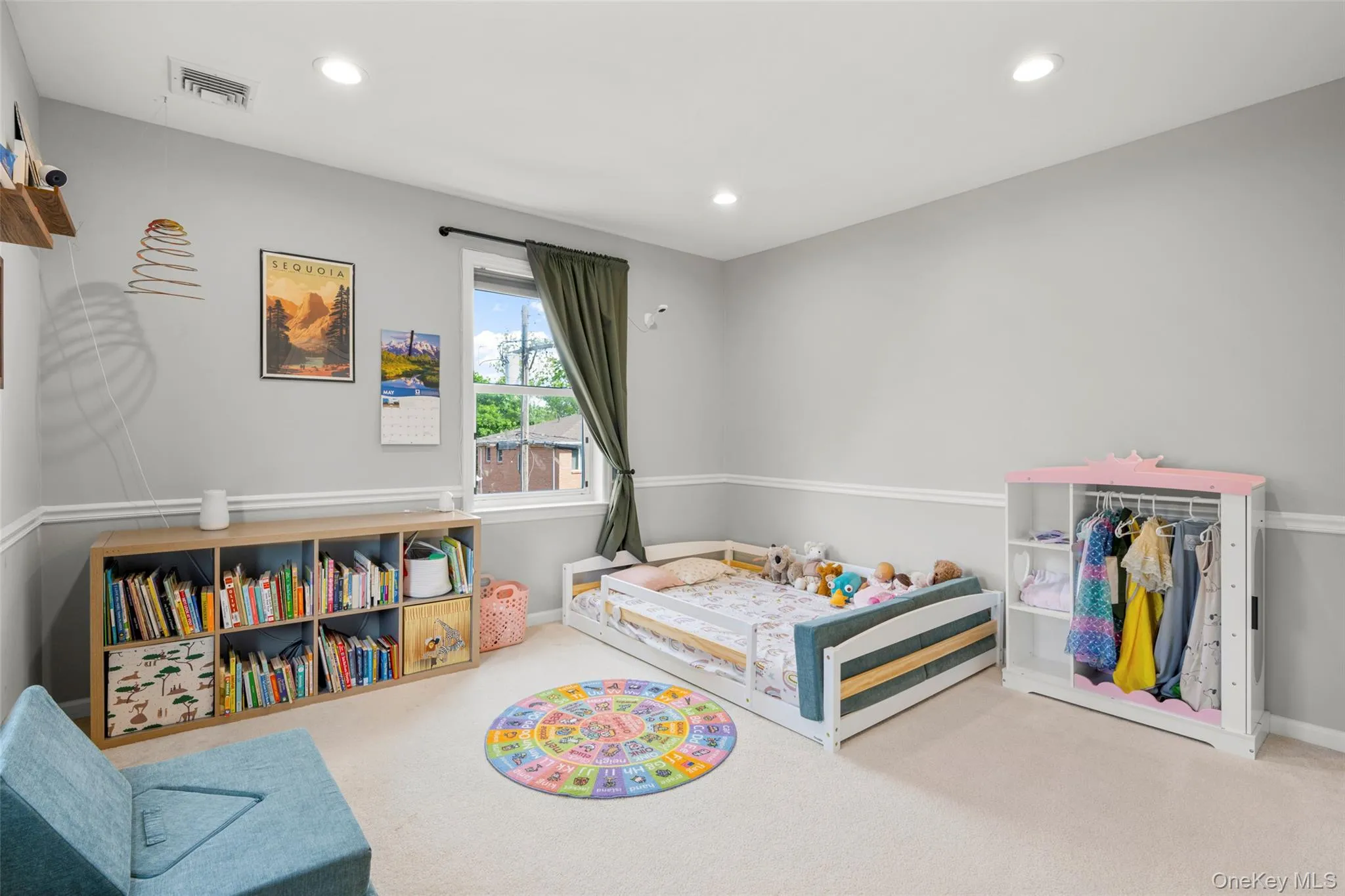 10 Bogert Place, Yonkers, NY, 5 Bedrooms Bedrooms, 12 Rooms Rooms,5 BathroomsBathrooms,Residential,For Rent,Bogert,0,1003668 10 Bogert Place, Yonkers, NY, 5 Bedrooms Bedrooms, 12 Rooms Rooms,5 BathroomsBathrooms,Residential,For Rent,Bogert,0,1003668