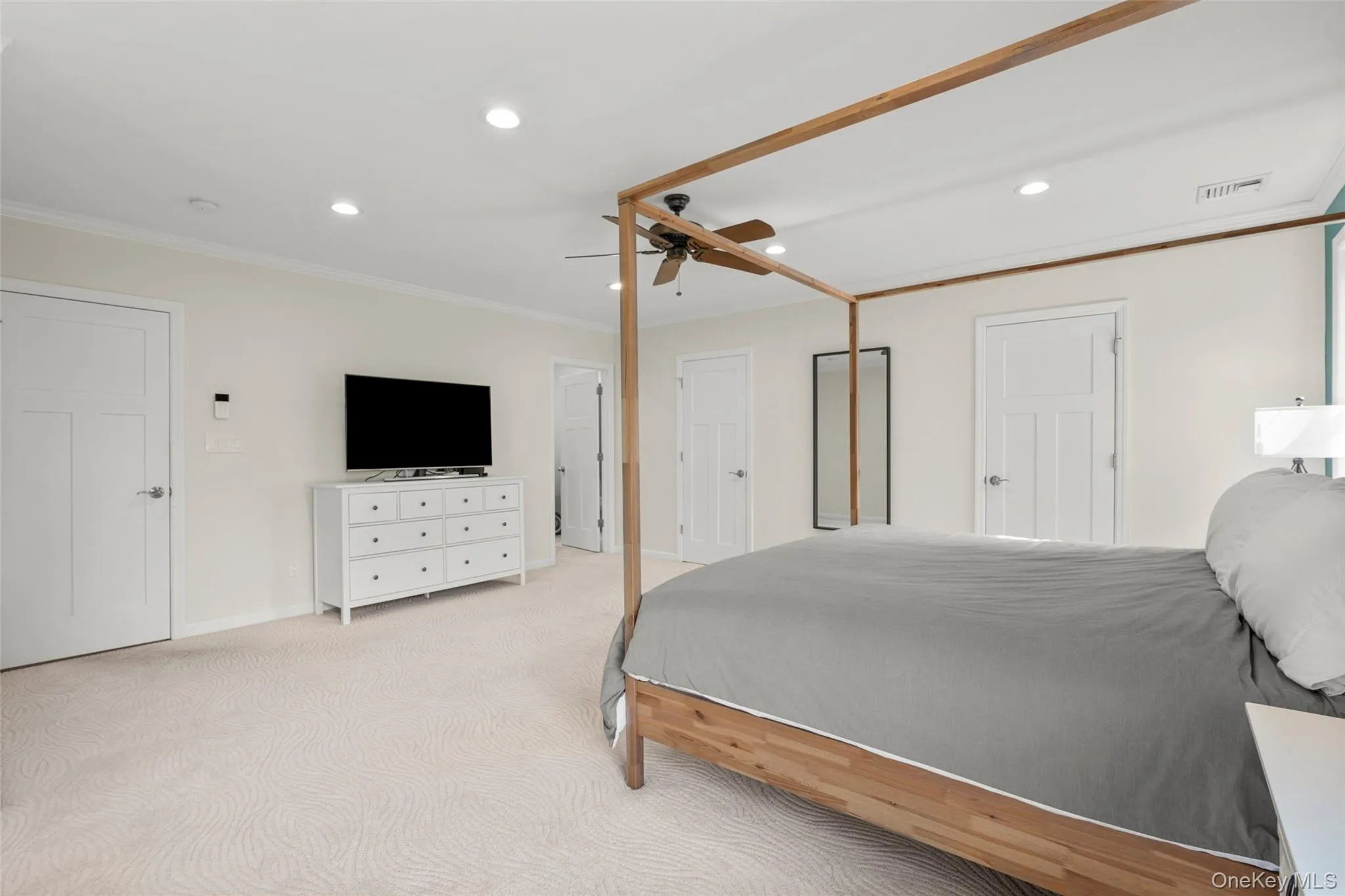 10 Bogert Place, Yonkers, NY, 5 Bedrooms Bedrooms, 12 Rooms Rooms,5 BathroomsBathrooms,Residential,For Rent,Bogert,0,1003668 10 Bogert Place, Yonkers, NY, 5 Bedrooms Bedrooms, 12 Rooms Rooms,5 BathroomsBathrooms,Residential,For Rent,Bogert,0,1003668