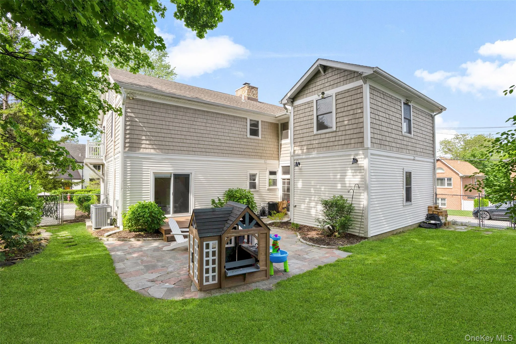 10 Bogert Place, Yonkers, NY, 5 Bedrooms Bedrooms, 12 Rooms Rooms,5 BathroomsBathrooms,Residential,For Rent,Bogert,0,1003668 10 Bogert Place, Yonkers, NY, 5 Bedrooms Bedrooms, 12 Rooms Rooms,5 BathroomsBathrooms,Residential,For Rent,Bogert,0,1003668
