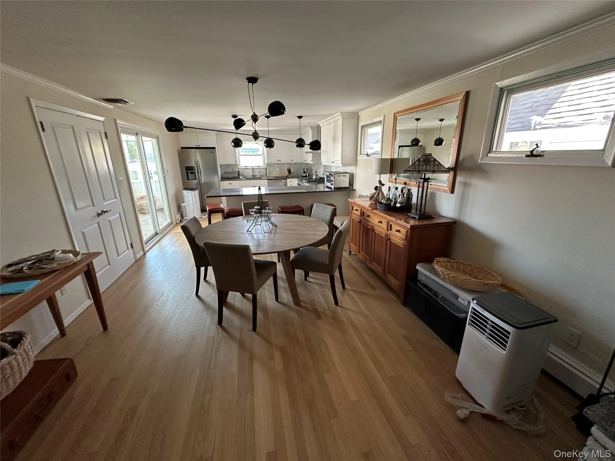 105 Vermont, Long Beach, NY, 4 Bedrooms Bedrooms, 6 Rooms Rooms,1 BathroomBathrooms,Residential Lease,For Rent,Vermont,0,1003671 105 Vermont, Long Beach, NY, 4 Bedrooms Bedrooms, 6 Rooms Rooms,1 BathroomBathrooms,Residential Lease,For Rent,Vermont,0,1003671