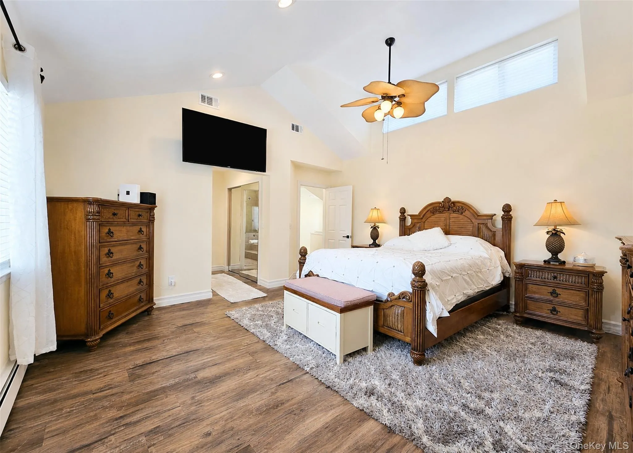25 Vineyard Way, Brookhaven, NY, 3 Bedrooms Bedrooms, 9 Rooms Rooms,2 BathroomsBathrooms,Residential,For Rent,Vineyard,0,1003673 25 Vineyard Way, Brookhaven, NY, 3 Bedrooms Bedrooms, 9 Rooms Rooms,2 BathroomsBathrooms,Residential,For Rent,Vineyard,0,1003673