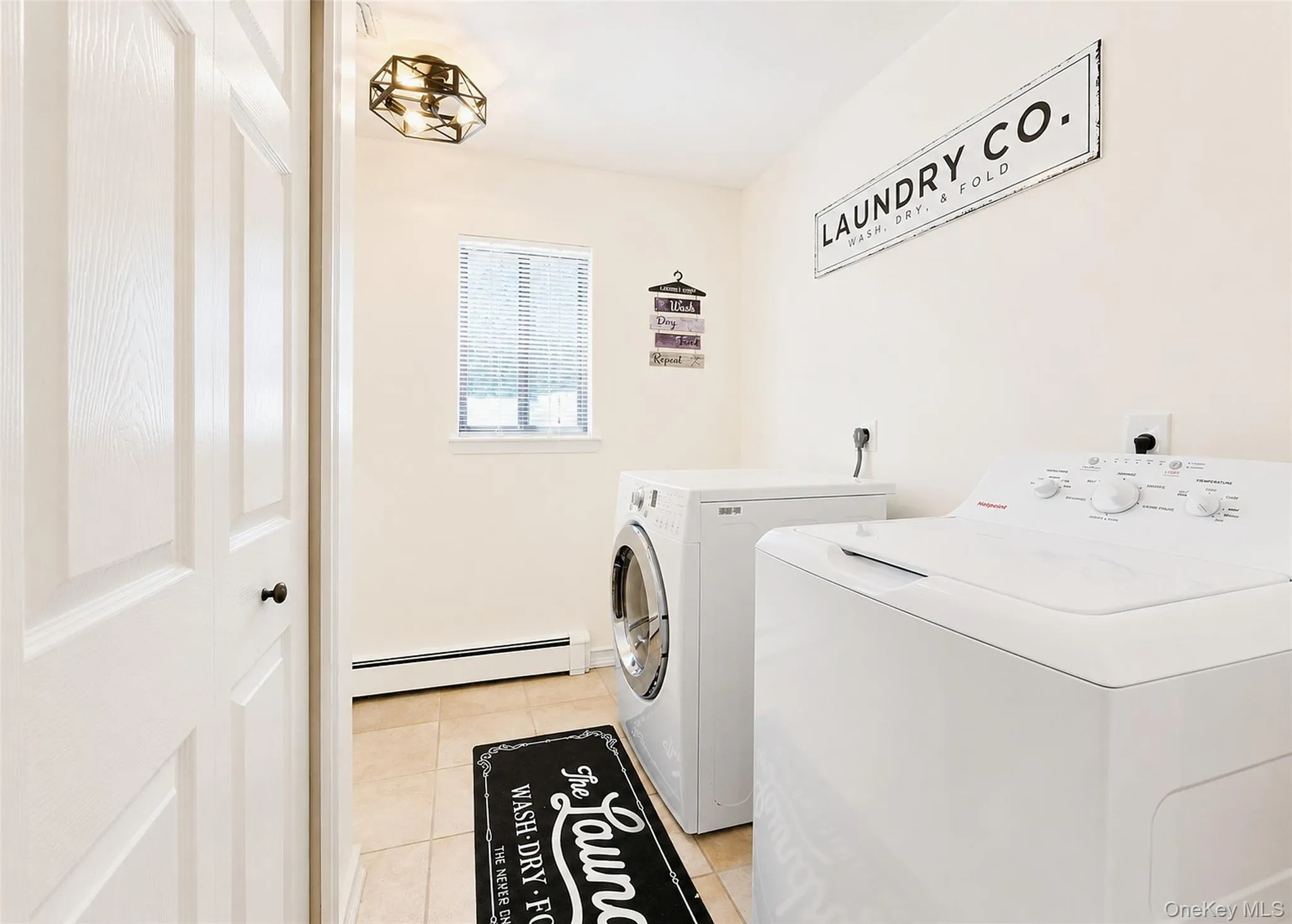 25 Vineyard Way, Brookhaven, NY, 3 Bedrooms Bedrooms, 9 Rooms Rooms,2 BathroomsBathrooms,Residential,For Rent,Vineyard,0,1003673 25 Vineyard Way, Brookhaven, NY, 3 Bedrooms Bedrooms, 9 Rooms Rooms,2 BathroomsBathrooms,Residential,For Rent,Vineyard,0,1003673