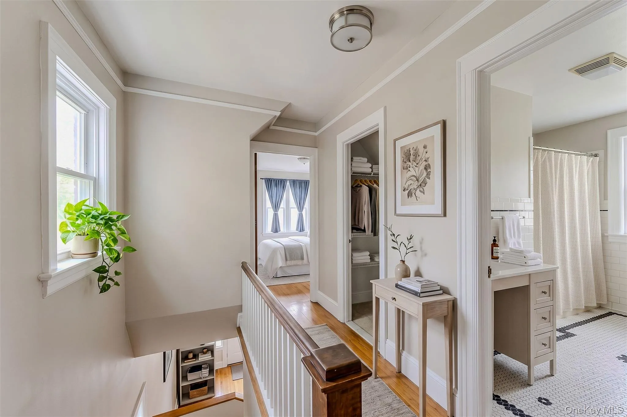 2802 Miles Avenue, New York, NY, 3 Bedrooms Bedrooms, 4 Rooms Rooms,2 BathroomsBathrooms,Residential,For Rent,Miles,0,1003681 2802 Miles Avenue, New York, NY, 3 Bedrooms Bedrooms, 4 Rooms Rooms,2 BathroomsBathrooms,Residential,For Rent,Miles,0,1003681