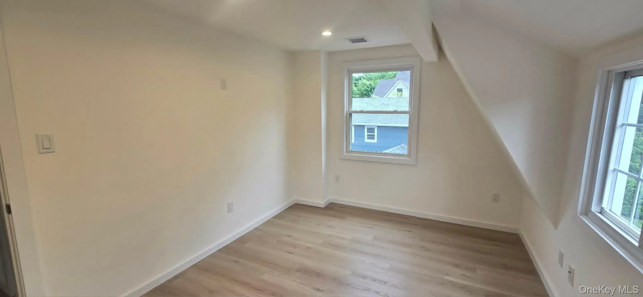 90 Nassau Road, Huntington, NY, 2 Bedrooms Bedrooms, 4 Rooms Rooms,1 BathroomBathrooms,Residential Lease,For Rent,Nassau,0,1003682 90 Nassau Road, Huntington, NY, 2 Bedrooms Bedrooms, 4 Rooms Rooms,1 BathroomBathrooms,Residential Lease,For Rent,Nassau,0,1003682