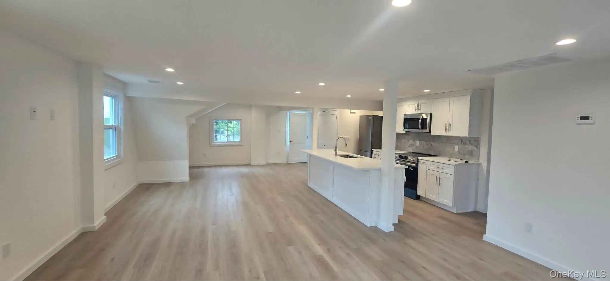 90 Nassau Road, Huntington, NY, 2 Bedrooms Bedrooms, 4 Rooms Rooms,1 BathroomBathrooms,Residential Lease,For Rent,Nassau,0,1003682 90 Nassau Road, Huntington, NY, 2 Bedrooms Bedrooms, 4 Rooms Rooms,1 BathroomBathrooms,Residential Lease,For Rent,Nassau,0,1003682