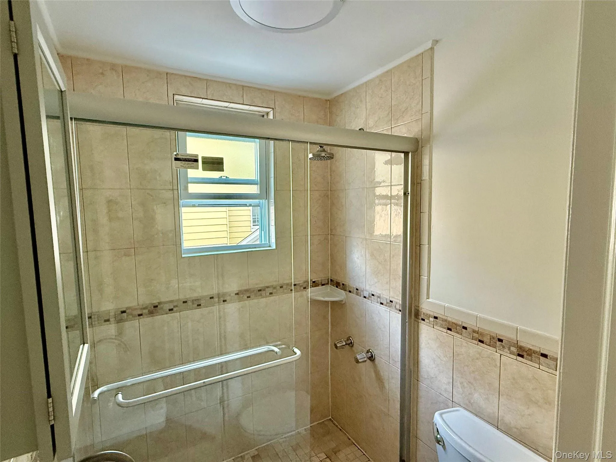 137 Lake Avenue, Yonkers, NY, 1 Bedroom Bedrooms, 4 Rooms Rooms,1 BathroomBathrooms,Residential Lease,For Rent,Lake,0,1003686 137 Lake Avenue, Yonkers, NY, 1 Bedroom Bedrooms, 4 Rooms Rooms,1 BathroomBathrooms,Residential Lease,For Rent,Lake,0,1003686