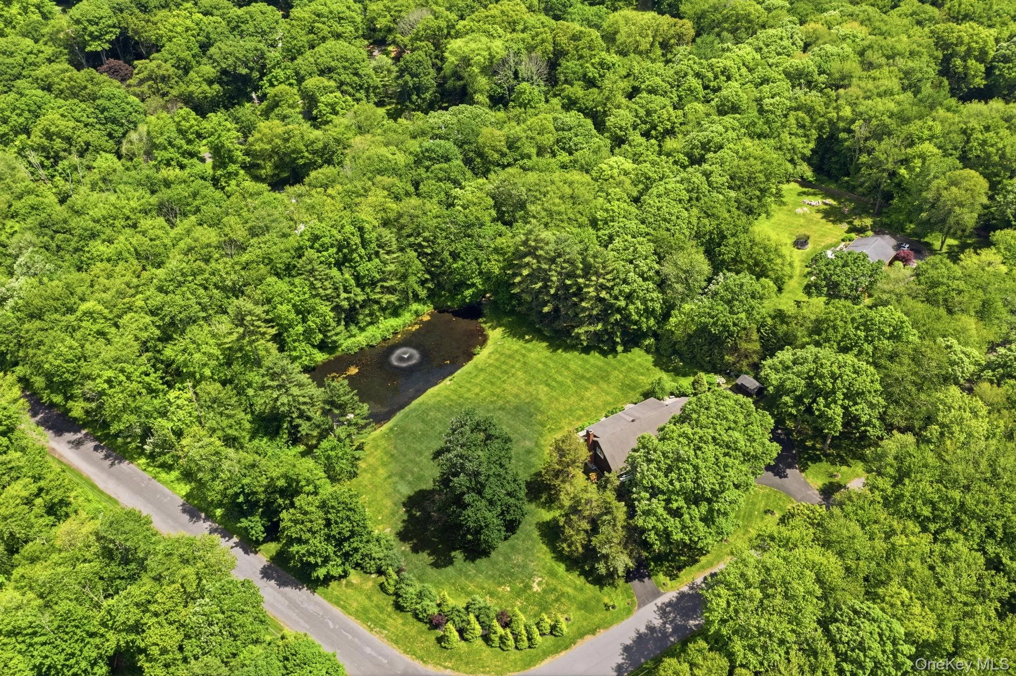 41 Pheasant Road, Pound Ridge, NY, 4 Bedrooms Bedrooms, 10 Rooms Rooms,2 BathroomsBathrooms,Residential,For Rent,Pheasant,0,1003687 41 Pheasant Road, Pound Ridge, NY, 4 Bedrooms Bedrooms, 10 Rooms Rooms,2 BathroomsBathrooms,Residential,For Rent,Pheasant,0,1003687