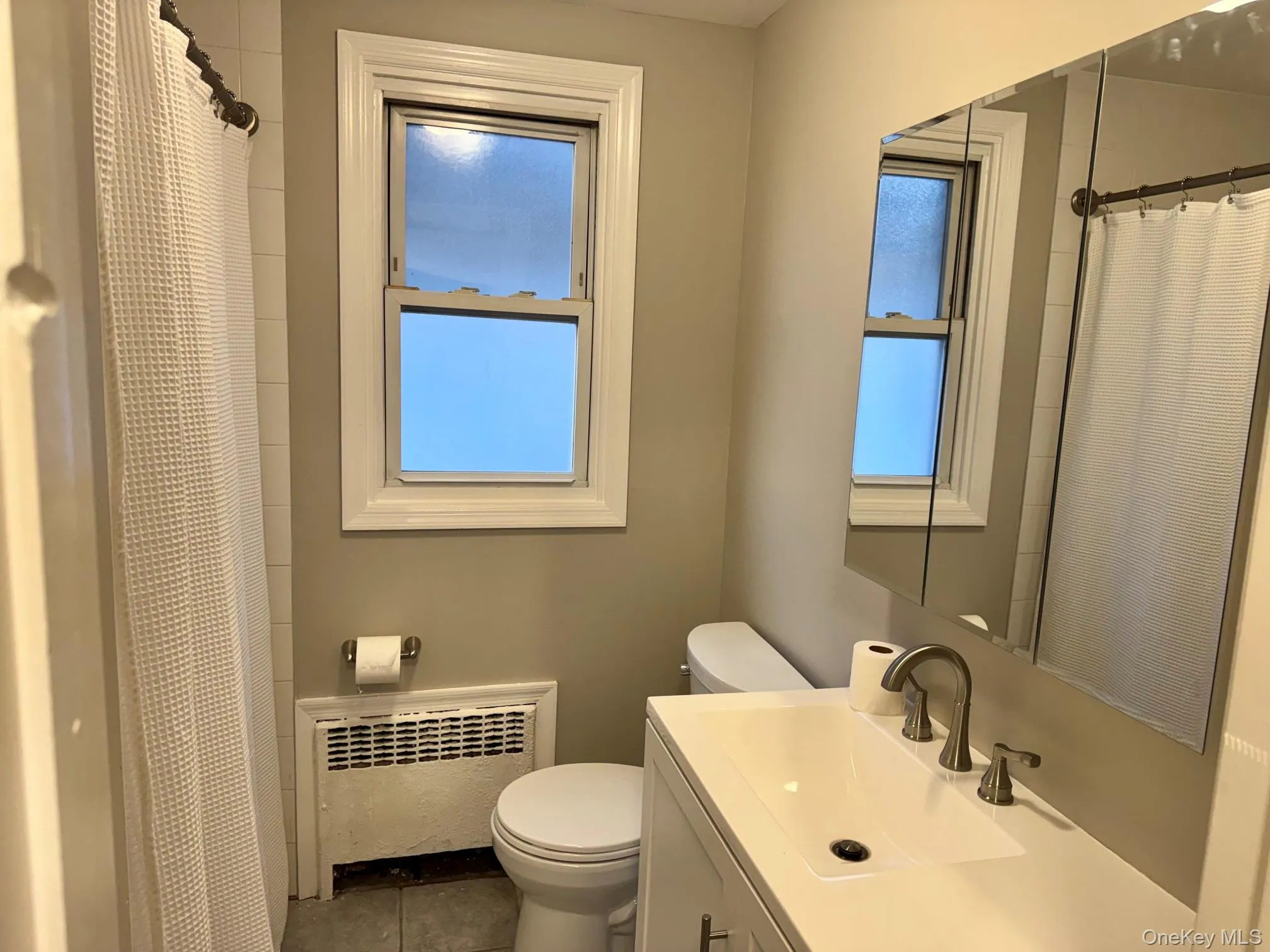 507 Laurelton Boulevard, Long Beach, NY, 4 Bedrooms Bedrooms, 7 Rooms Rooms,1 BathroomBathrooms,Residential Lease,For Rent,Laurelton,0,1003690 507 Laurelton Boulevard, Long Beach, NY, 4 Bedrooms Bedrooms, 7 Rooms Rooms,1 BathroomBathrooms,Residential Lease,For Rent,Laurelton,0,1003690