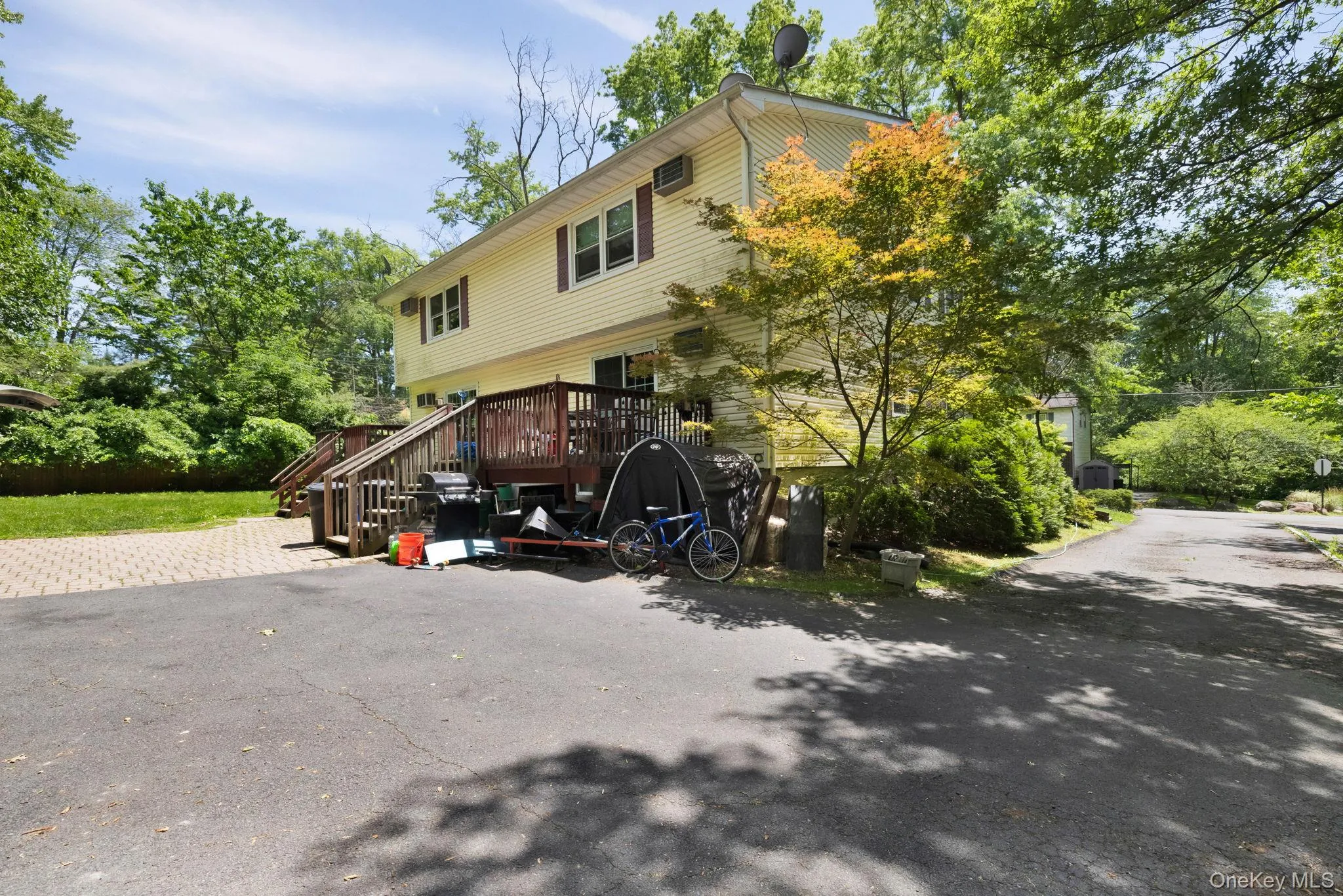 29-31 Fisher Avenue, Clarkstown, NY, 3 Bedrooms Bedrooms, 10 Rooms Rooms,2 BathroomsBathrooms,Residential Lease,For Rent,Fisher,0,1003691 29-31 Fisher Avenue, Clarkstown, NY, 3 Bedrooms Bedrooms, 10 Rooms Rooms,2 BathroomsBathrooms,Residential Lease,For Rent,Fisher,0,1003691