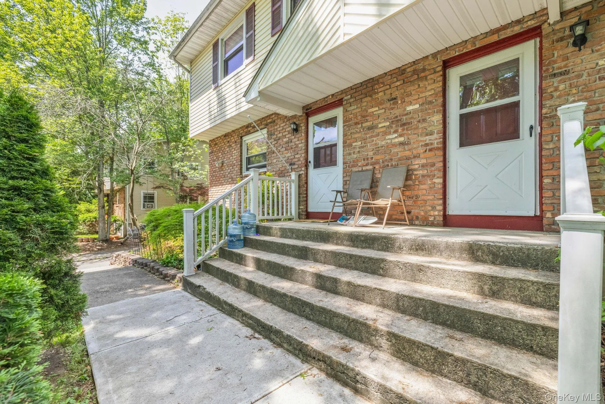 29-31 Fisher Avenue, Clarkstown, NY, 3 Bedrooms Bedrooms, 10 Rooms Rooms,2 BathroomsBathrooms,Residential Lease,For Rent,Fisher,0,1003691 29-31 Fisher Avenue, Clarkstown, NY, 3 Bedrooms Bedrooms, 10 Rooms Rooms,2 BathroomsBathrooms,Residential Lease,For Rent,Fisher,0,1003691