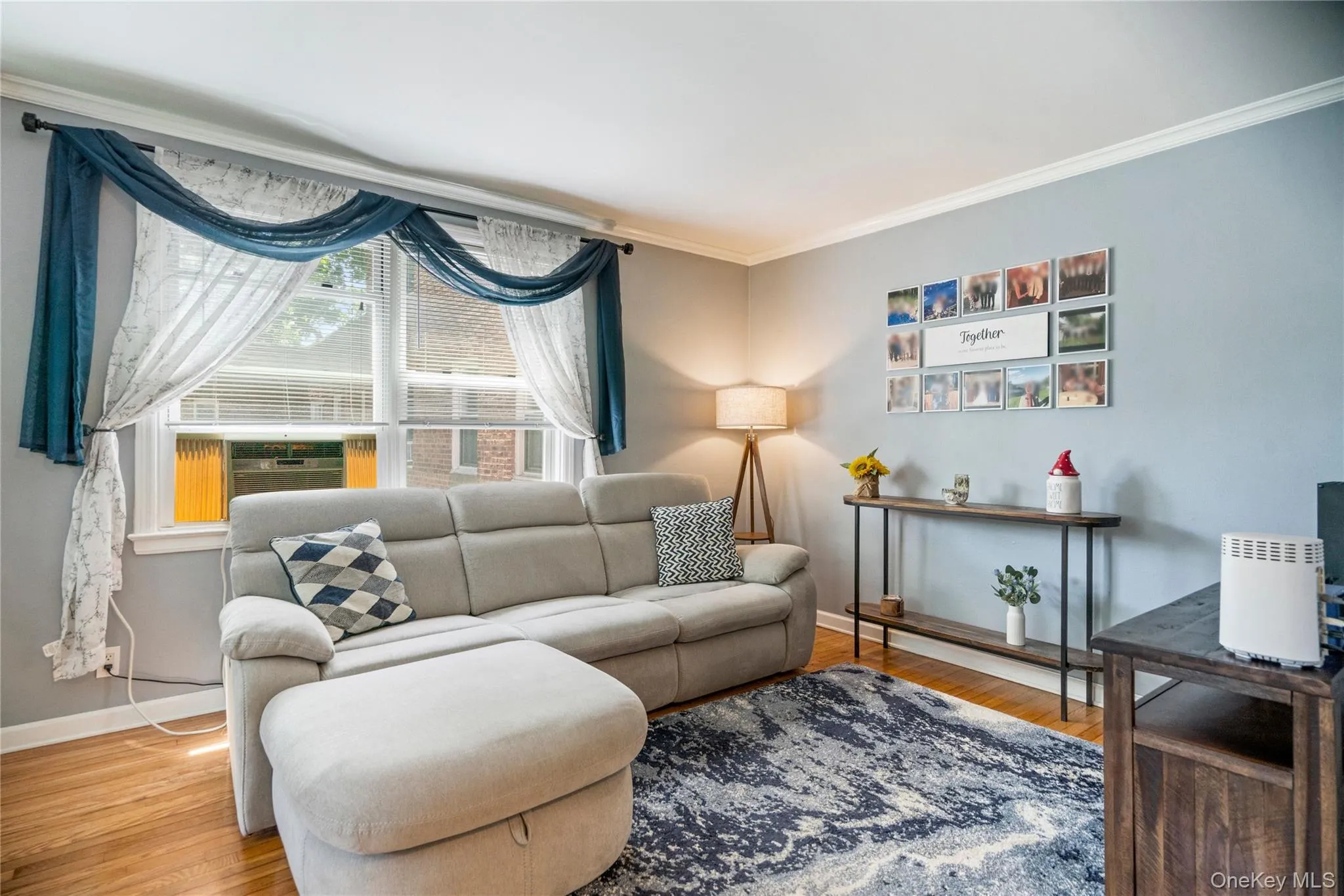 1 Edwards Street, North Hempstead, NY, 1 Bedroom Bedrooms, 4 Rooms Rooms,1 BathroomBathrooms,Residential,For Rent,Edwards,0,1003693 1 Edwards Street, North Hempstead, NY, 1 Bedroom Bedrooms, 4 Rooms Rooms,1 BathroomBathrooms,Residential,For Rent,Edwards,0,1003693