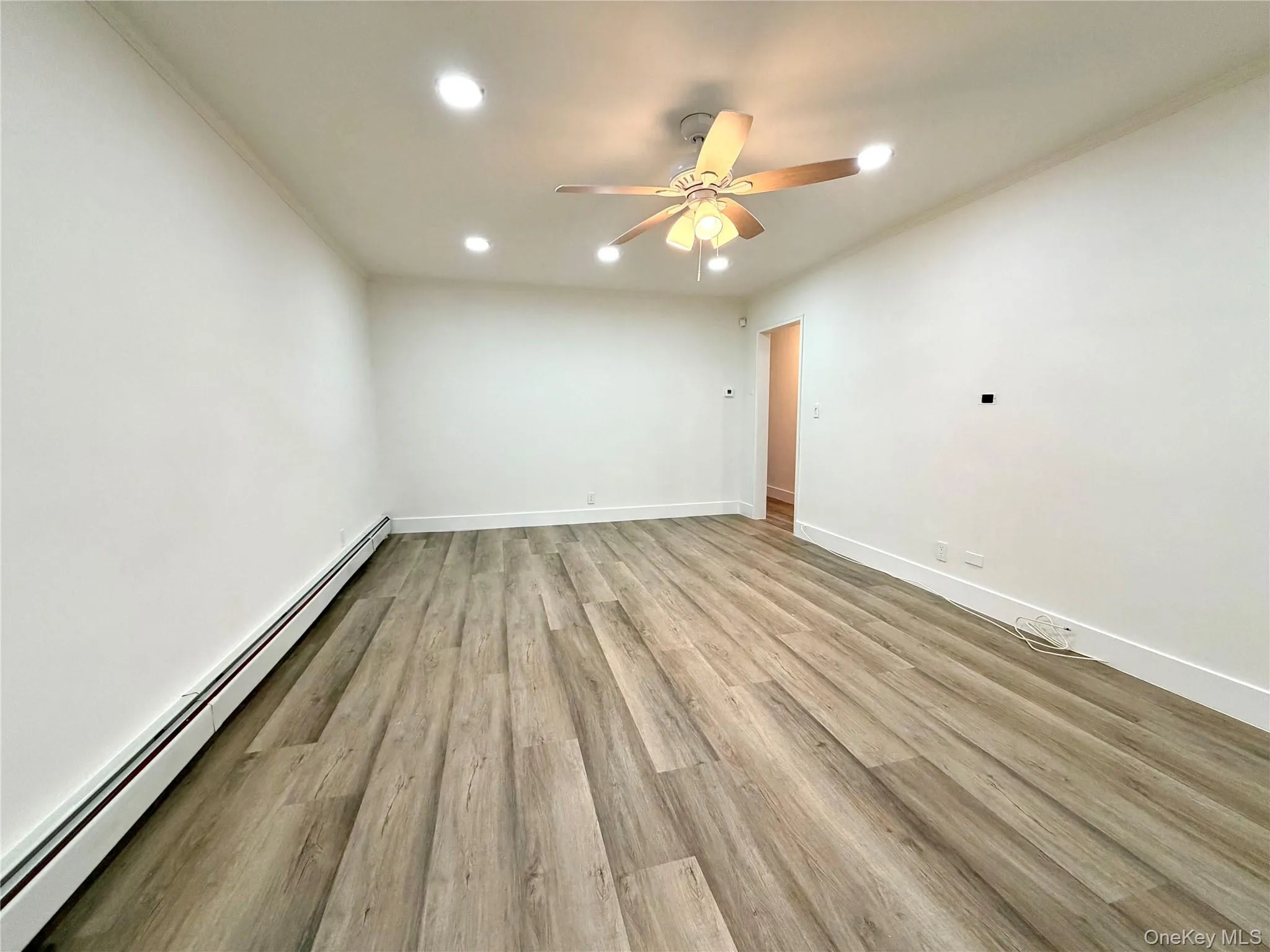 30-45 68th St, New York, NY, 2 Bedrooms Bedrooms, 4 Rooms Rooms,1 BathroomBathrooms,Residential Lease,For Rent,68th St,0,1003697 30-45 68th St, New York, NY, 2 Bedrooms Bedrooms, 4 Rooms Rooms,1 BathroomBathrooms,Residential Lease,For Rent,68th St,0,1003697