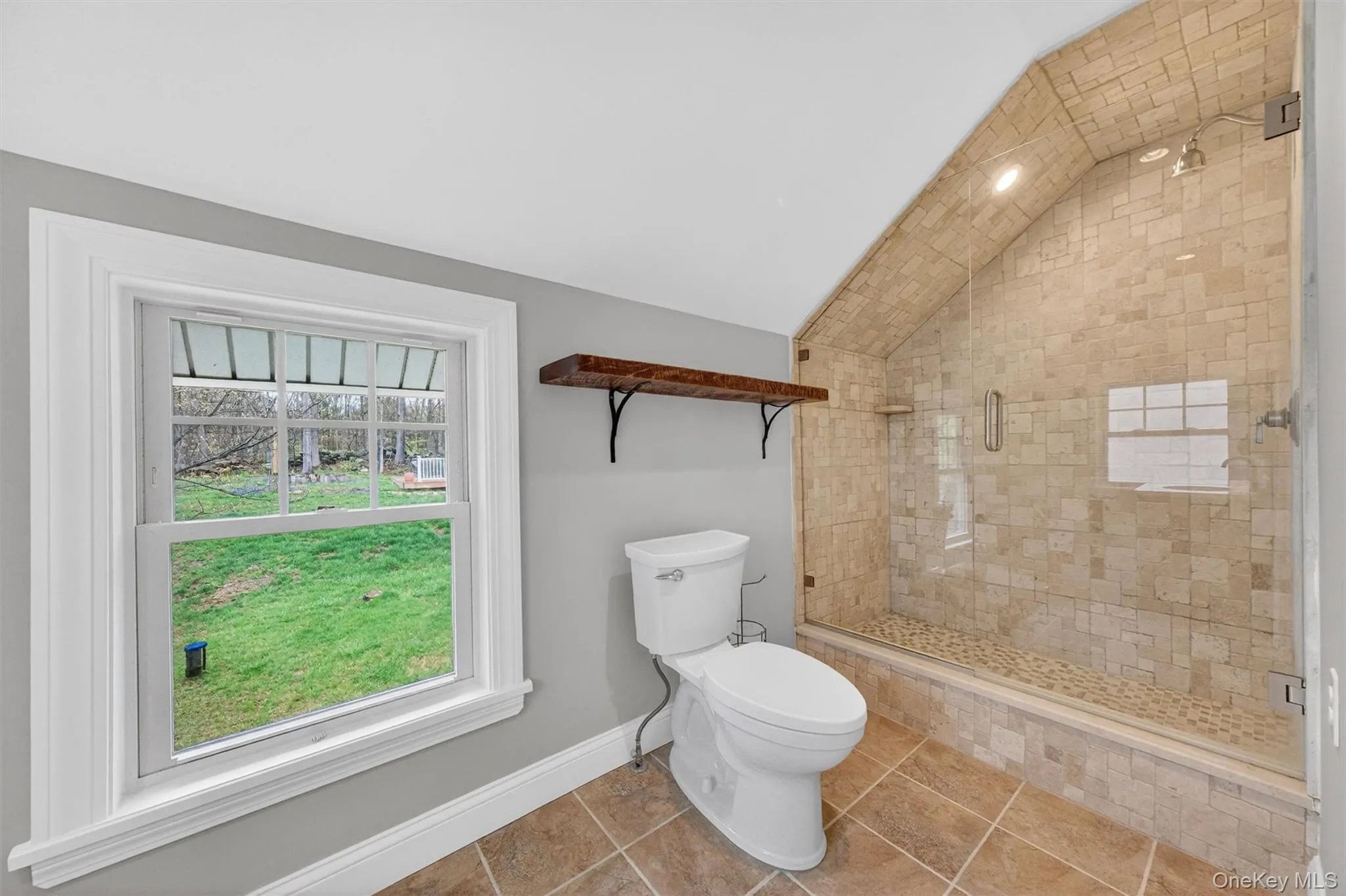 En-suite primary bathroom. En-suite primary bathroom.