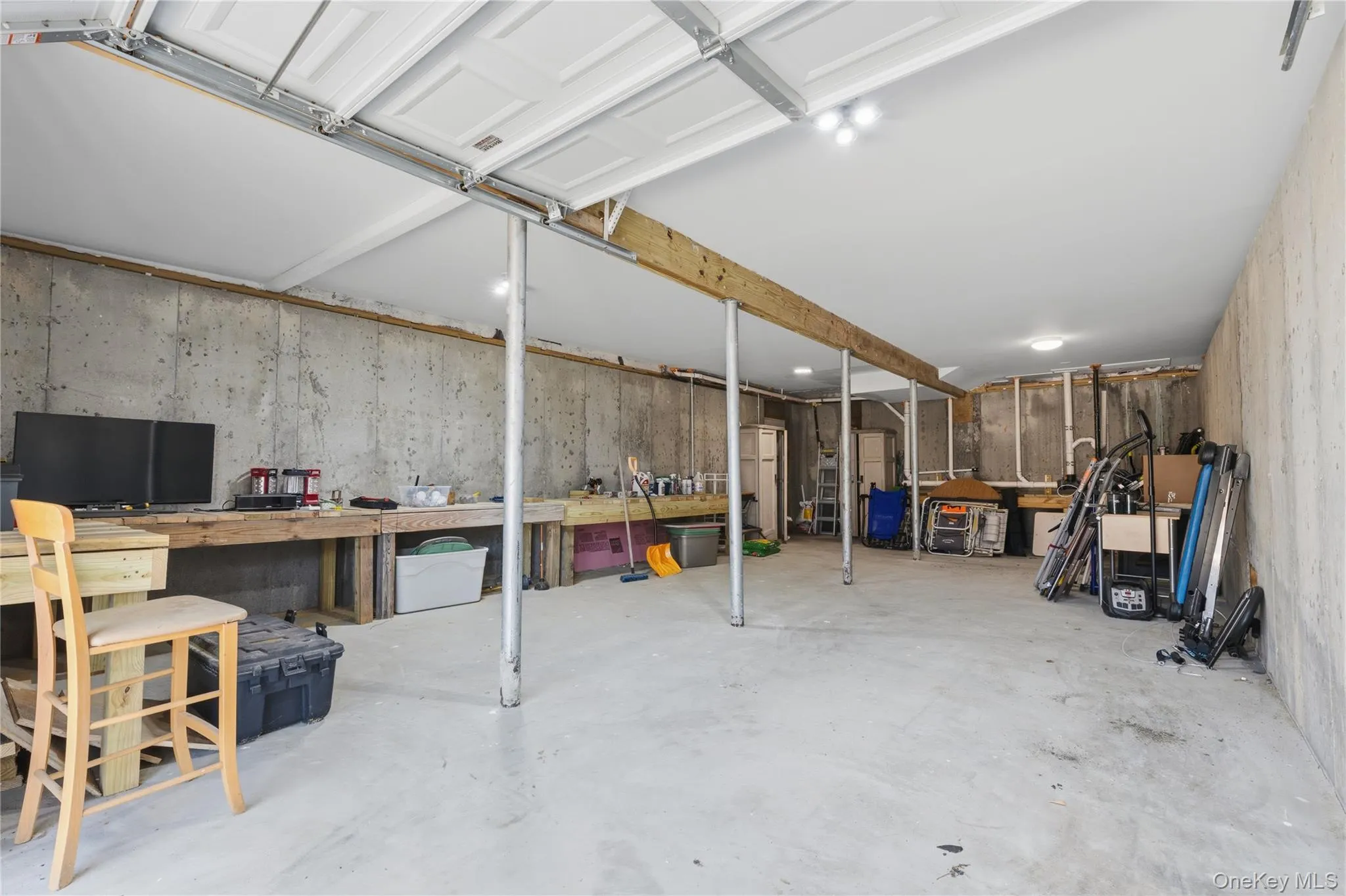 90 Oregon Street, Long Beach, NY, 2 Bedrooms Bedrooms, 5 Rooms Rooms,1 BathroomBathrooms,Residential Lease,For Rent,Oregon,0,1003707 90 Oregon Street, Long Beach, NY, 2 Bedrooms Bedrooms, 5 Rooms Rooms,1 BathroomBathrooms,Residential Lease,For Rent,Oregon,0,1003707