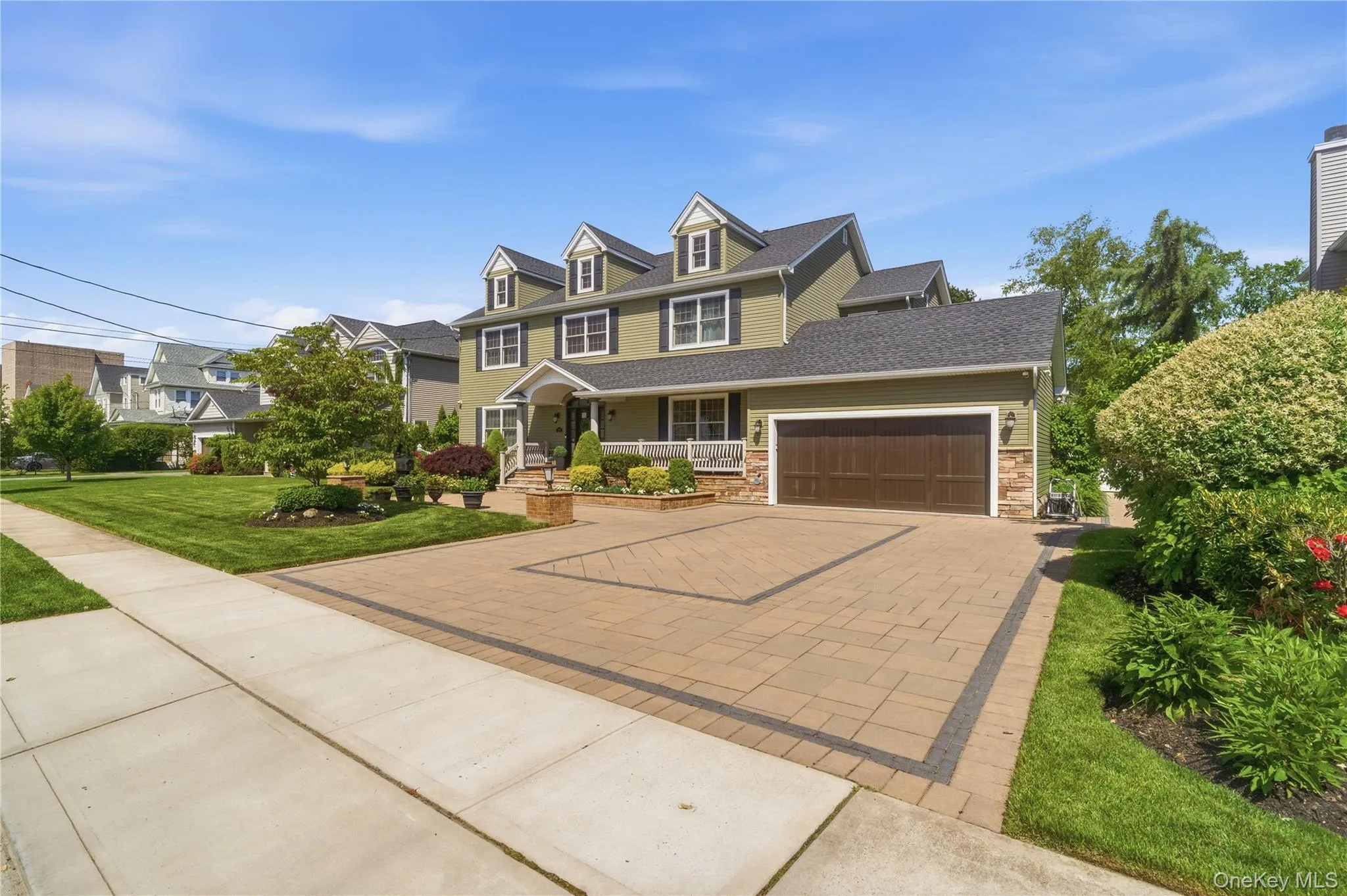 27 Davison Place, Hempstead, NY, 4 Bedrooms Bedrooms, 7 Rooms Rooms,2 BathroomsBathrooms,Residential,For Rent,Davison,0,1003709 27 Davison Place, Hempstead, NY, 4 Bedrooms Bedrooms, 7 Rooms Rooms,2 BathroomsBathrooms,Residential,For Rent,Davison,0,1003709
