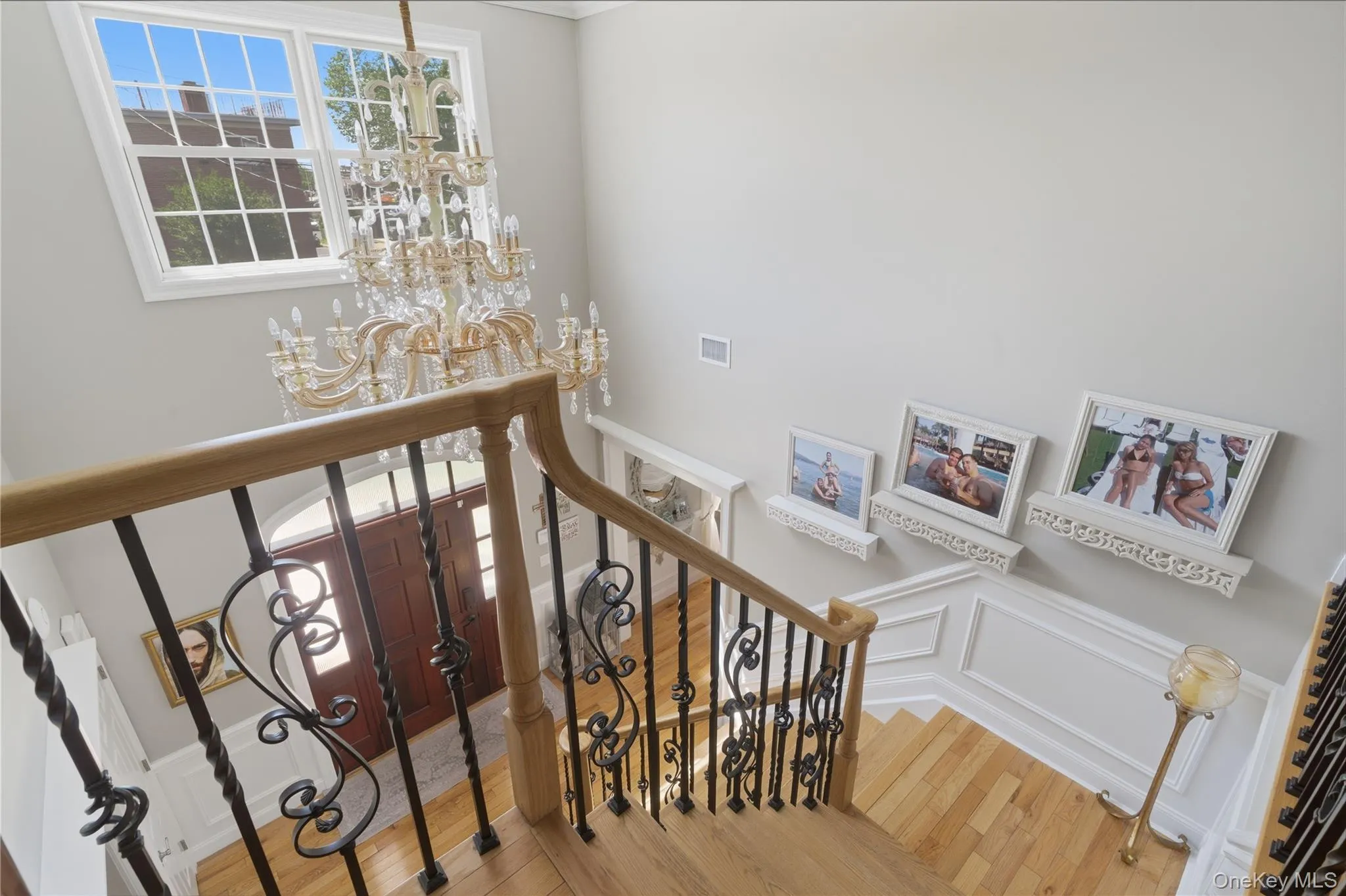 27 Davison Place, Hempstead, NY, 4 Bedrooms Bedrooms, 7 Rooms Rooms,2 BathroomsBathrooms,Residential,For Rent,Davison,0,1003709 27 Davison Place, Hempstead, NY, 4 Bedrooms Bedrooms, 7 Rooms Rooms,2 BathroomsBathrooms,Residential,For Rent,Davison,0,1003709