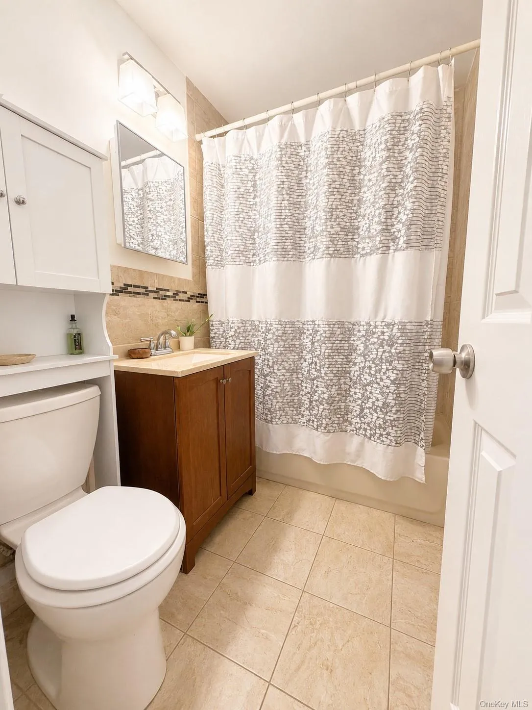 88 Crestwood Boulevard, Oyster Bay, NY, 5 Bedrooms Bedrooms, 8 Rooms Rooms,3 BathroomsBathrooms,Residential,For Rent,Crestwood,0,1003713 88 Crestwood Boulevard, Oyster Bay, NY, 5 Bedrooms Bedrooms, 8 Rooms Rooms,3 BathroomsBathrooms,Residential,For Rent,Crestwood,0,1003713