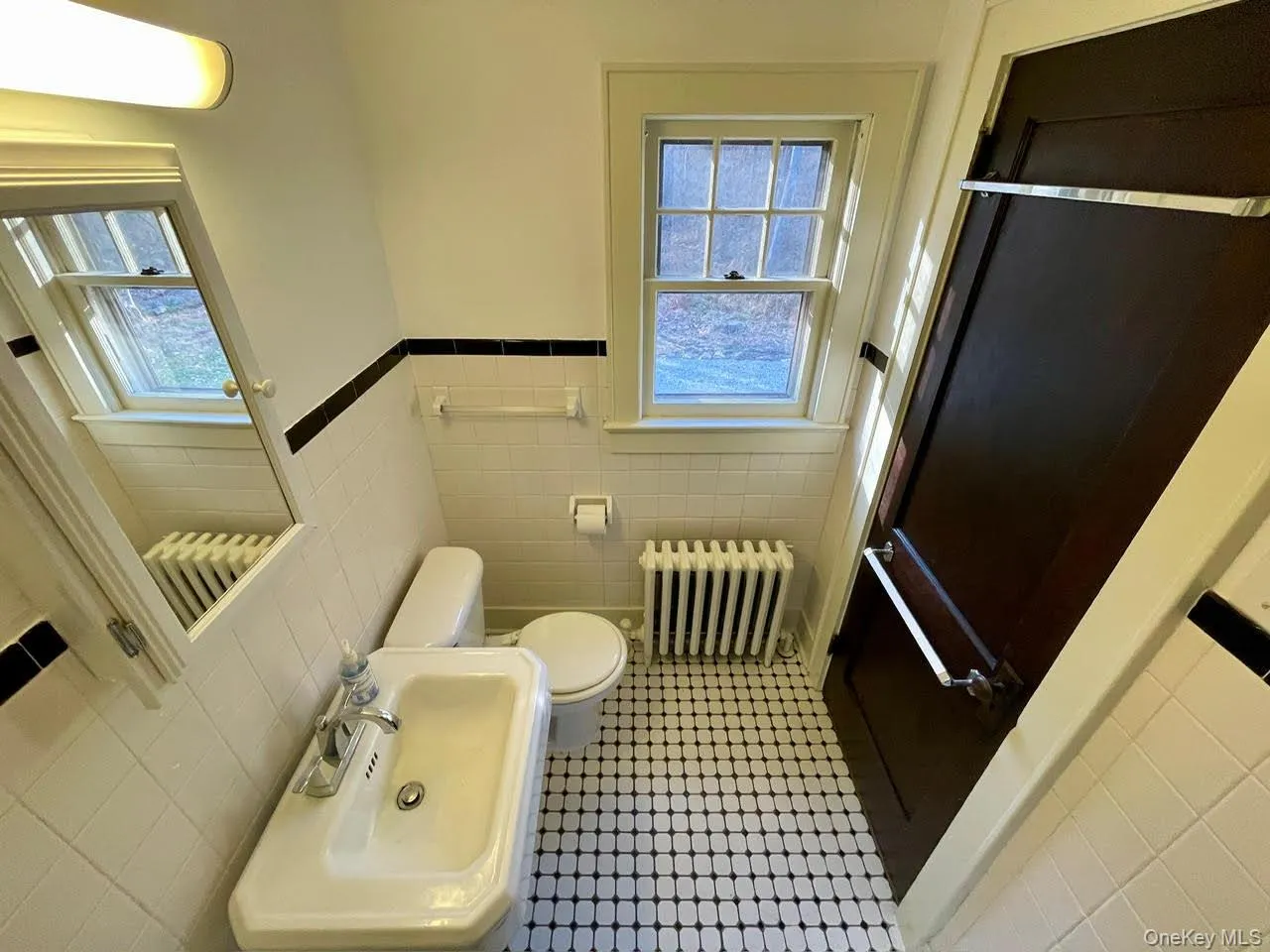 Upstairs full bathroom Upstairs full bathroom