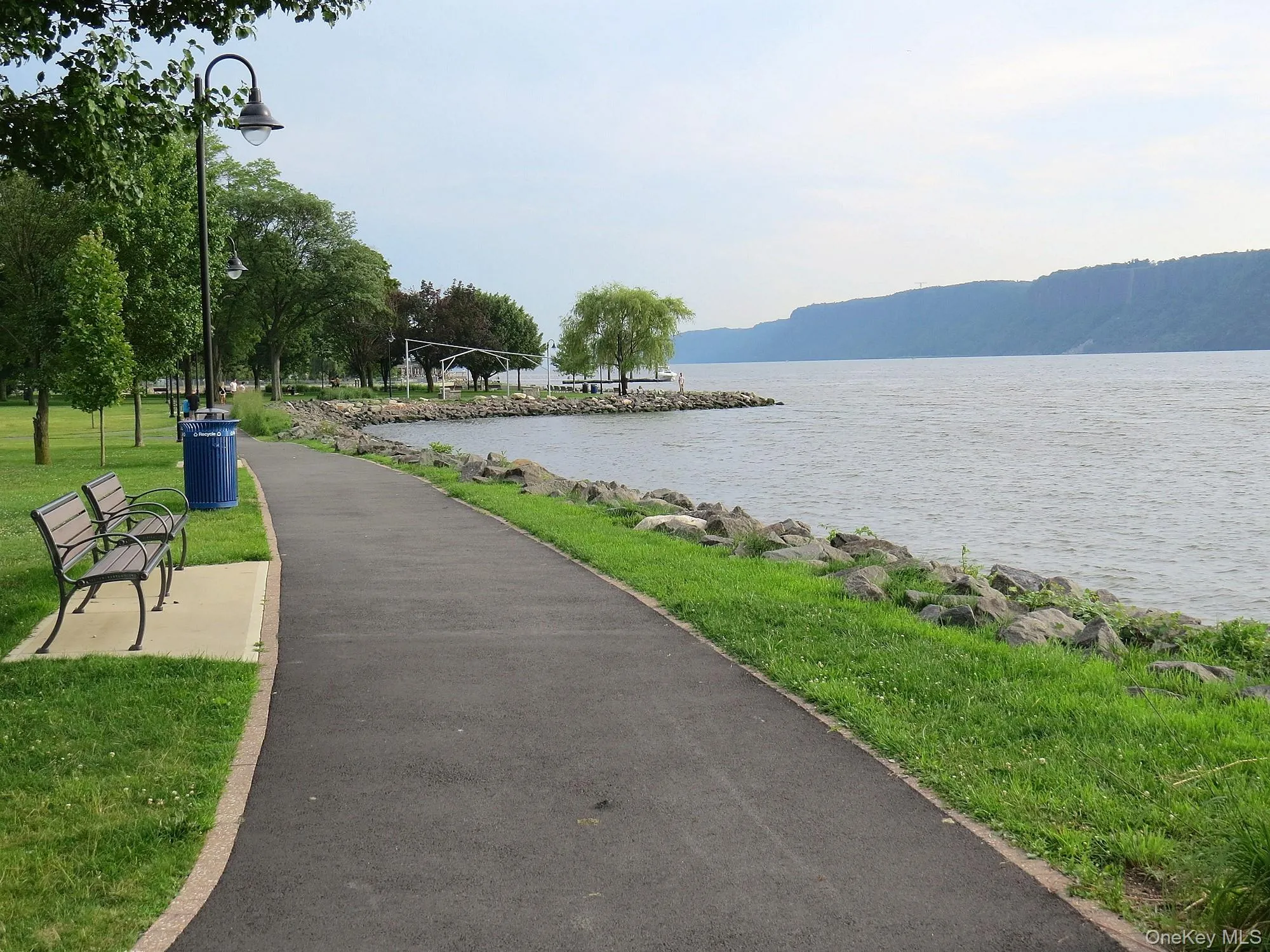 Photo of the Dobbs Ferry waterfront Photo of the Dobbs Ferry waterfront