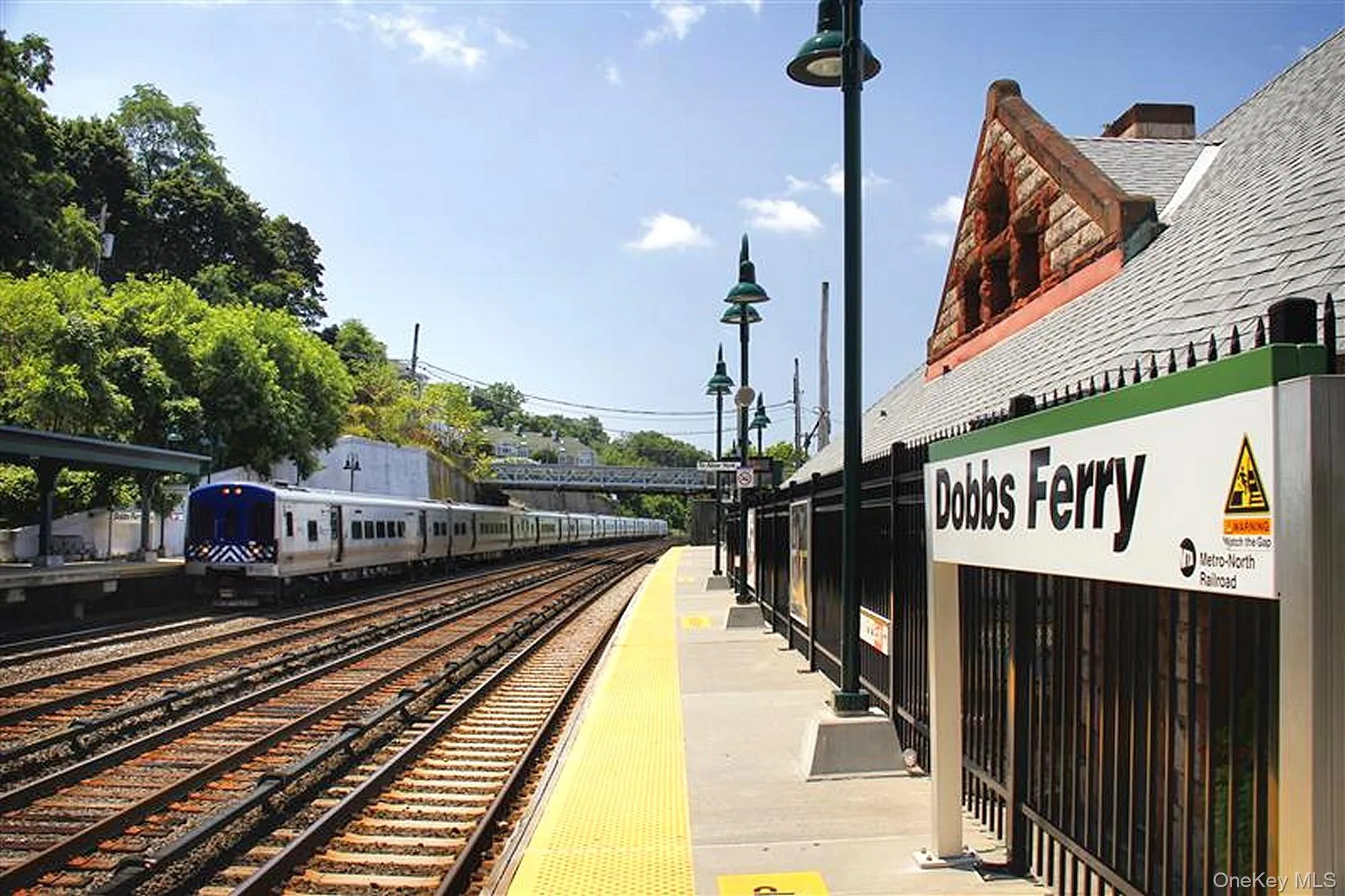 Dobbs Ferry Metro North station with available resident parking Dobbs Ferry Metro North station with available resident parking