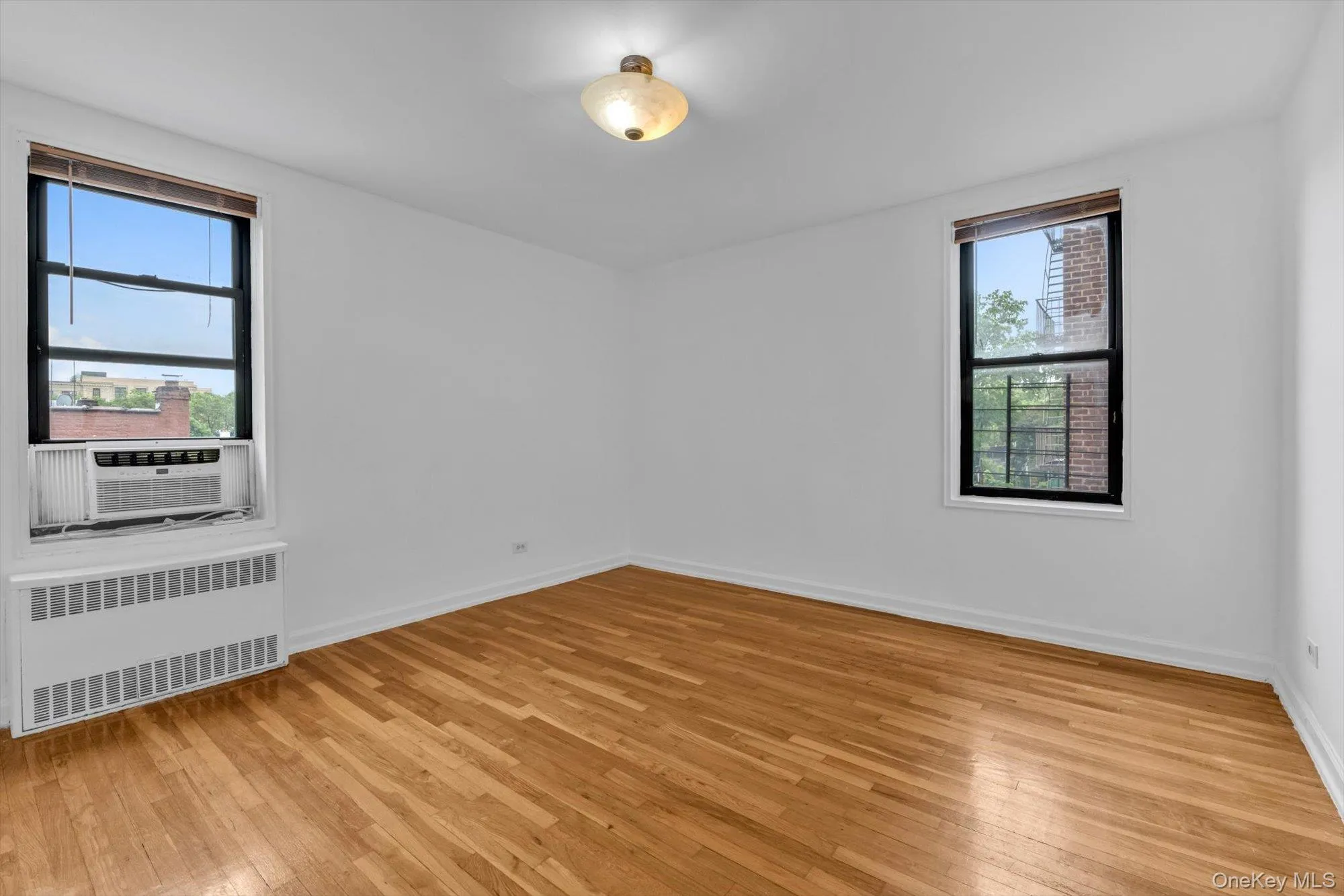 40 43rd Street, New York, NY, 2 Bedrooms Bedrooms, 6 Rooms Rooms,1 BathroomBathrooms,Residential,For Rent,43rd,0,1003716 40 43rd Street, New York, NY, 2 Bedrooms Bedrooms, 6 Rooms Rooms,1 BathroomBathrooms,Residential,For Rent,43rd,0,1003716