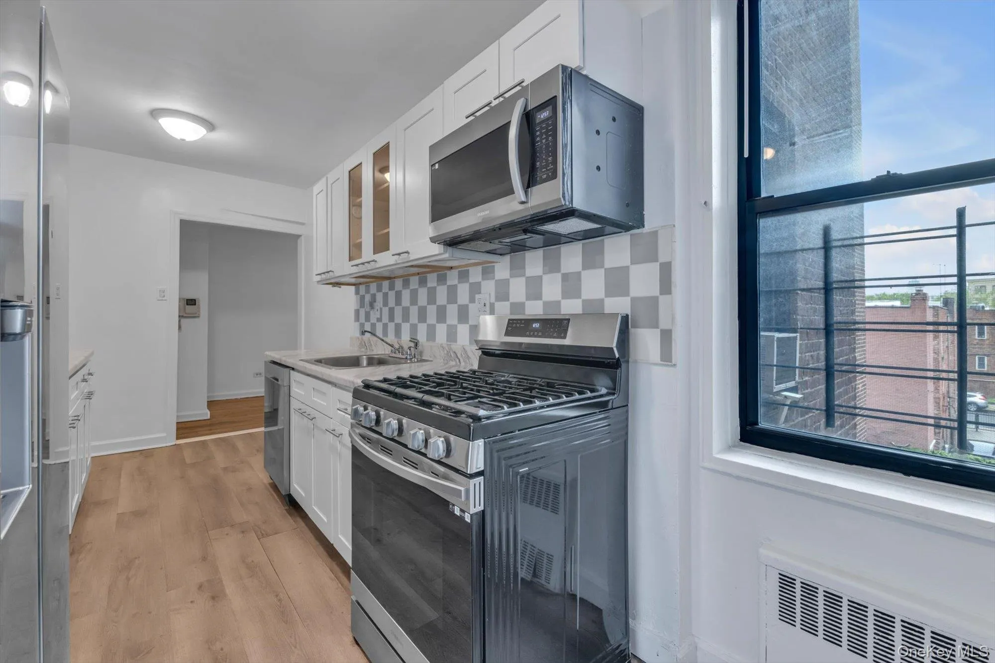 40 43rd Street, New York, NY, 2 Bedrooms Bedrooms, 6 Rooms Rooms,1 BathroomBathrooms,Residential,For Rent,43rd,0,1003716 40 43rd Street, New York, NY, 2 Bedrooms Bedrooms, 6 Rooms Rooms,1 BathroomBathrooms,Residential,For Rent,43rd,0,1003716