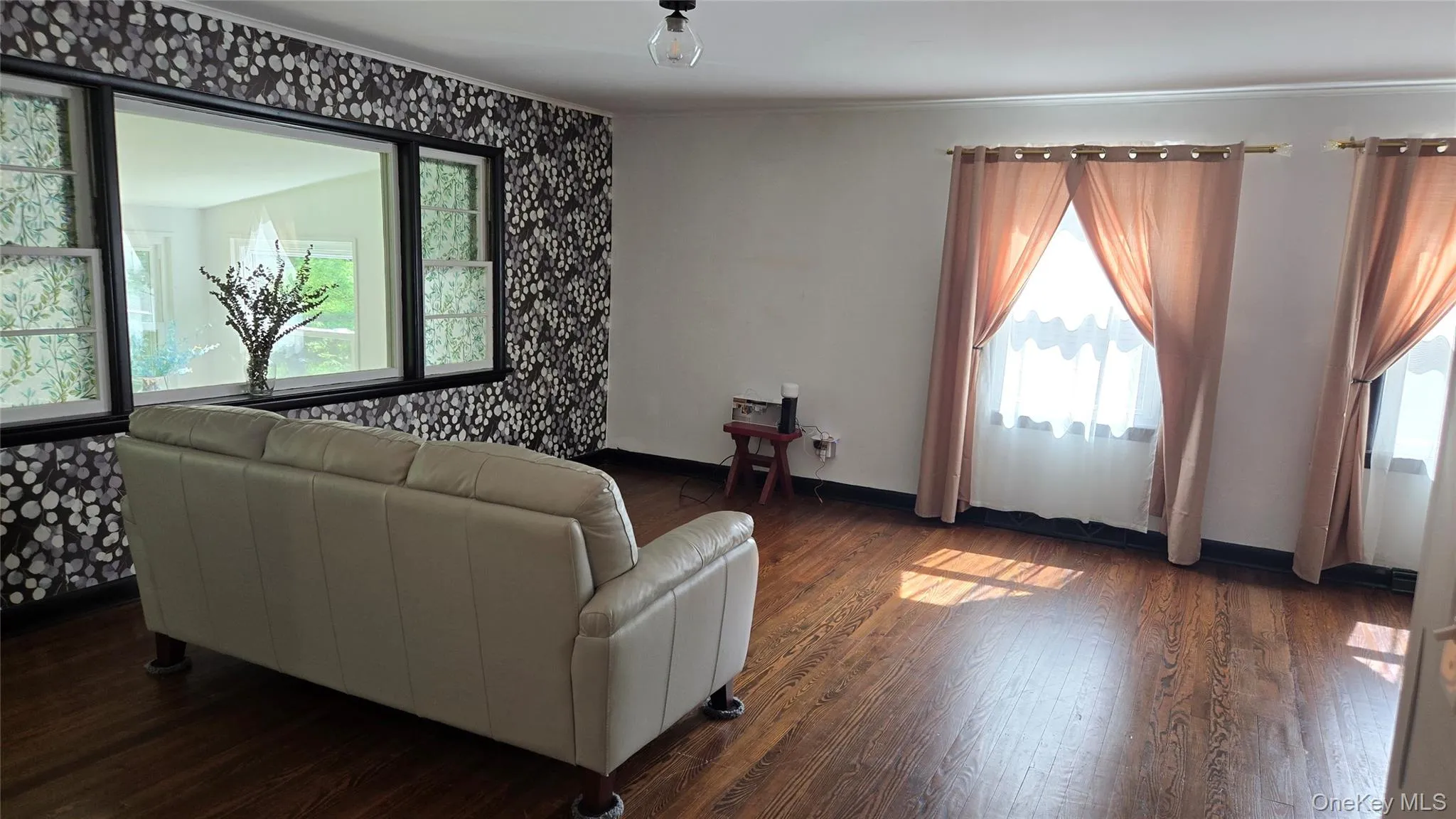 24 Andrew Paye Road, Lumberland, NY, 3 Bedrooms Bedrooms, 8 Rooms Rooms,2 BathroomsBathrooms,Residential Lease,For Rent,Andrew Paye,0,1003718 24 Andrew Paye Road, Lumberland, NY, 3 Bedrooms Bedrooms, 8 Rooms Rooms,2 BathroomsBathrooms,Residential Lease,For Rent,Andrew Paye,0,1003718