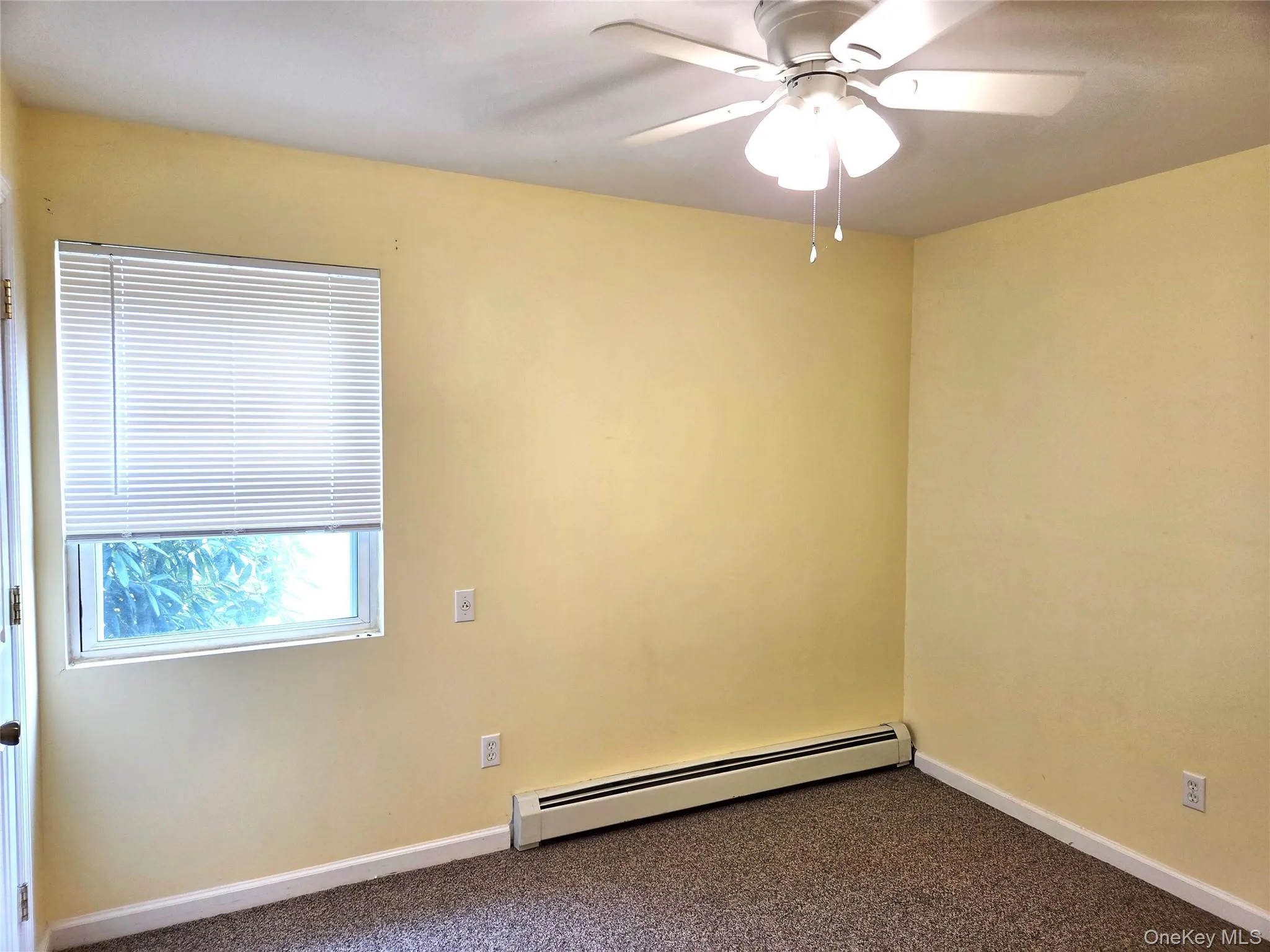 1 Humming Bird Lane, Stony Point, NY, 3 Bedrooms Bedrooms, 6 Rooms Rooms,1 BathroomBathrooms,Residential Lease,For Rent,Humming Bird,0,1003720 1 Humming Bird Lane, Stony Point, NY, 3 Bedrooms Bedrooms, 6 Rooms Rooms,1 BathroomBathrooms,Residential Lease,For Rent,Humming Bird,0,1003720