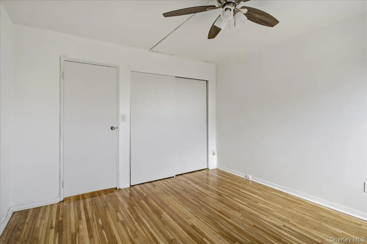 900 Midland Avenue, Yonkers, NY, 1 Bedroom Bedrooms, 5 Rooms Rooms,1 BathroomBathrooms,Residential,For Rent,Midland,0,1003730 900 Midland Avenue, Yonkers, NY, 1 Bedroom Bedrooms, 5 Rooms Rooms,1 BathroomBathrooms,Residential,For Rent,Midland,0,1003730