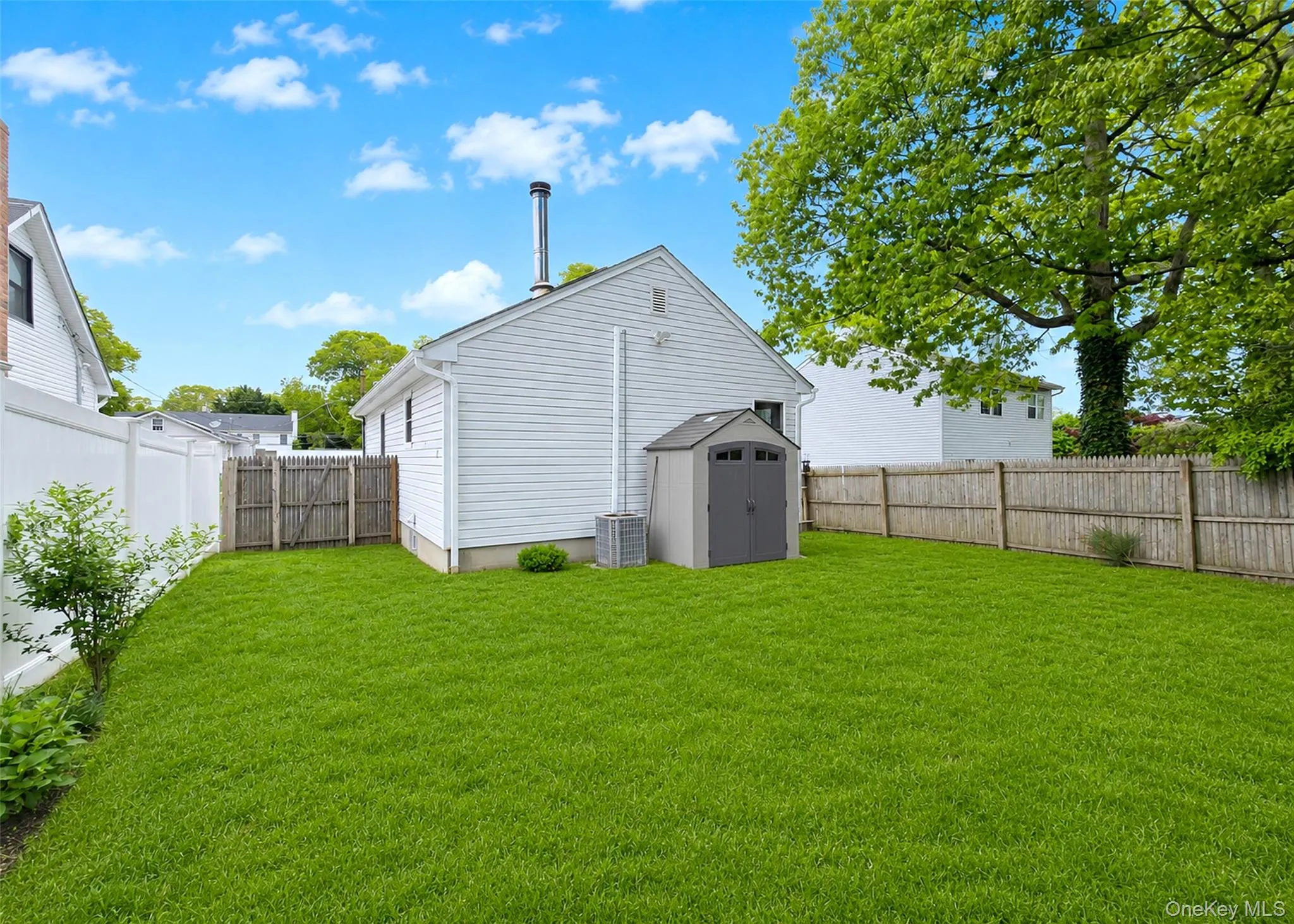 228 Hampton Avenue, Brookhaven, NY, 2 Bedrooms Bedrooms, 5 Rooms Rooms,2 BathroomsBathrooms,Residential,For Rent,Hampton,0,1003738 228 Hampton Avenue, Brookhaven, NY, 2 Bedrooms Bedrooms, 5 Rooms Rooms,2 BathroomsBathrooms,Residential,For Rent,Hampton,0,1003738