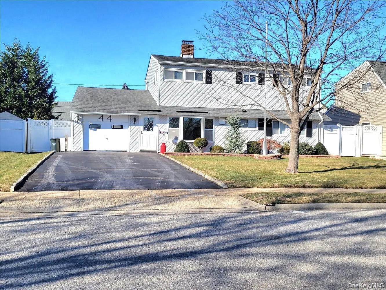 44 Return Lane, Hempstead, NY, 5 Bedrooms Bedrooms, 10 Rooms Rooms,2 BathroomsBathrooms,Residential Lease,For Rent,Return,0,1003746 44 Return Lane, Hempstead, NY, 5 Bedrooms Bedrooms, 10 Rooms Rooms,2 BathroomsBathrooms,Residential Lease,For Rent,Return,0,1003746