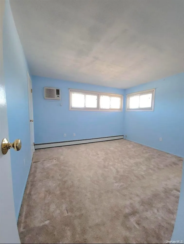 44 Return Lane, Hempstead, NY, 5 Bedrooms Bedrooms, 10 Rooms Rooms,2 BathroomsBathrooms,Residential Lease,For Rent,Return,0,1003746 44 Return Lane, Hempstead, NY, 5 Bedrooms Bedrooms, 10 Rooms Rooms,2 BathroomsBathrooms,Residential Lease,For Rent,Return,0,1003746