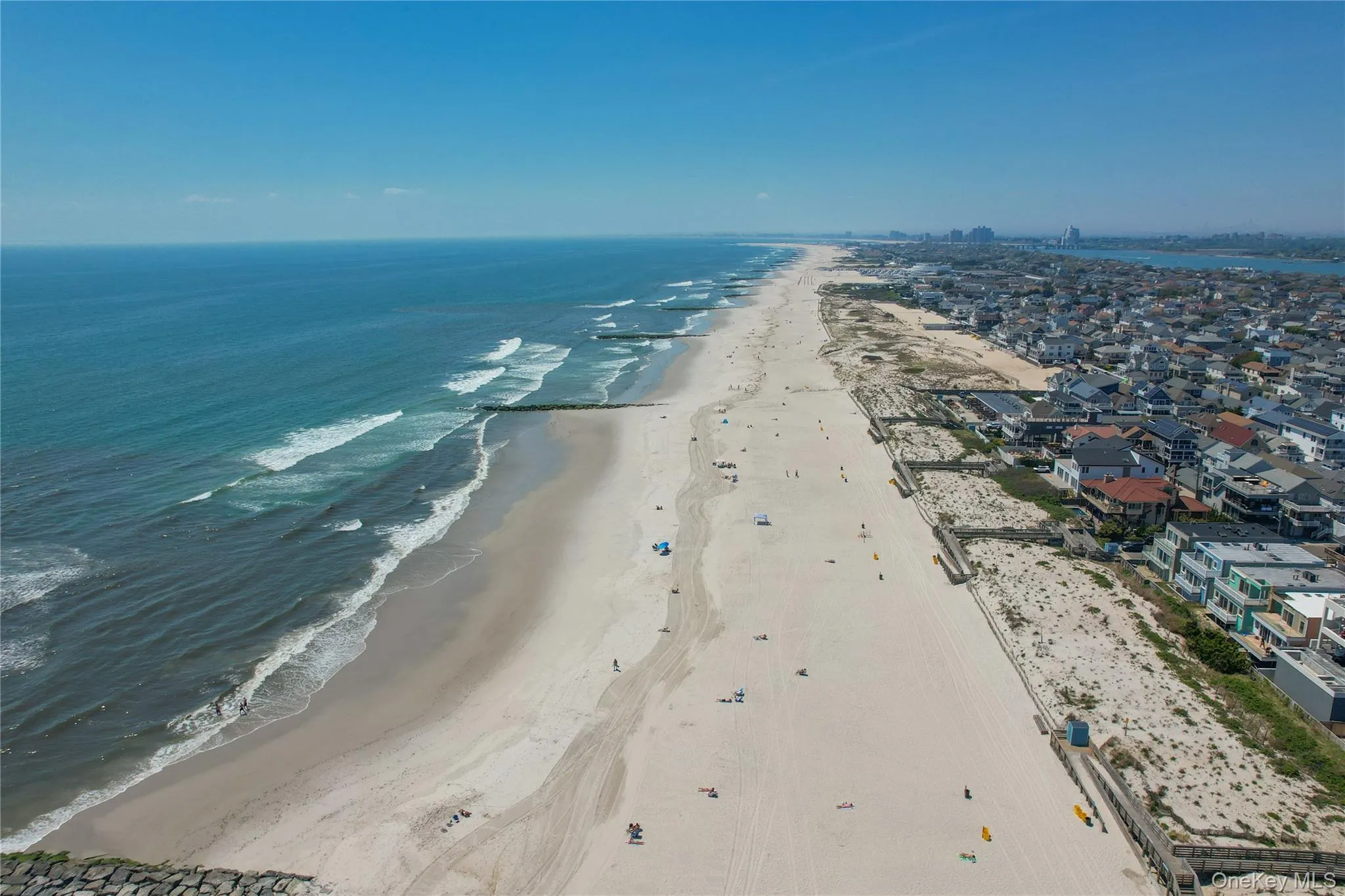 46 Florida Street, Long Beach, NY, 3 Bedrooms Bedrooms, 6 Rooms Rooms,1 BathroomBathrooms,Residential,For Rent,Florida,0,1003747 46 Florida Street, Long Beach, NY, 3 Bedrooms Bedrooms, 6 Rooms Rooms,1 BathroomBathrooms,Residential,For Rent,Florida,0,1003747