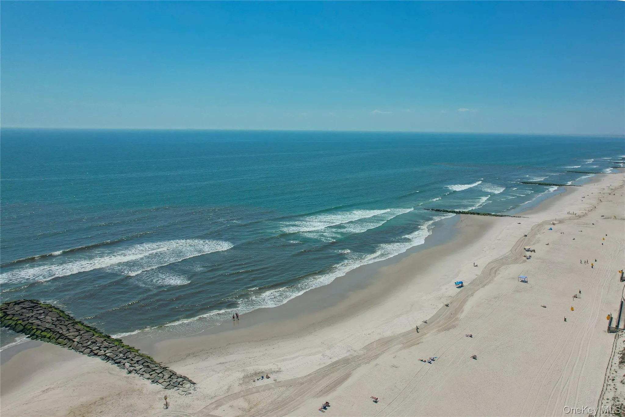46 Florida Street, Long Beach, NY, 3 Bedrooms Bedrooms, 6 Rooms Rooms,1 BathroomBathrooms,Residential,For Rent,Florida,0,1003747 46 Florida Street, Long Beach, NY, 3 Bedrooms Bedrooms, 6 Rooms Rooms,1 BathroomBathrooms,Residential,For Rent,Florida,0,1003747